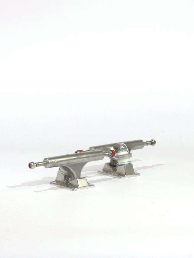 Ace 22 af1 skateboard trucks - raw finish - 7.75 skateboard trucks two