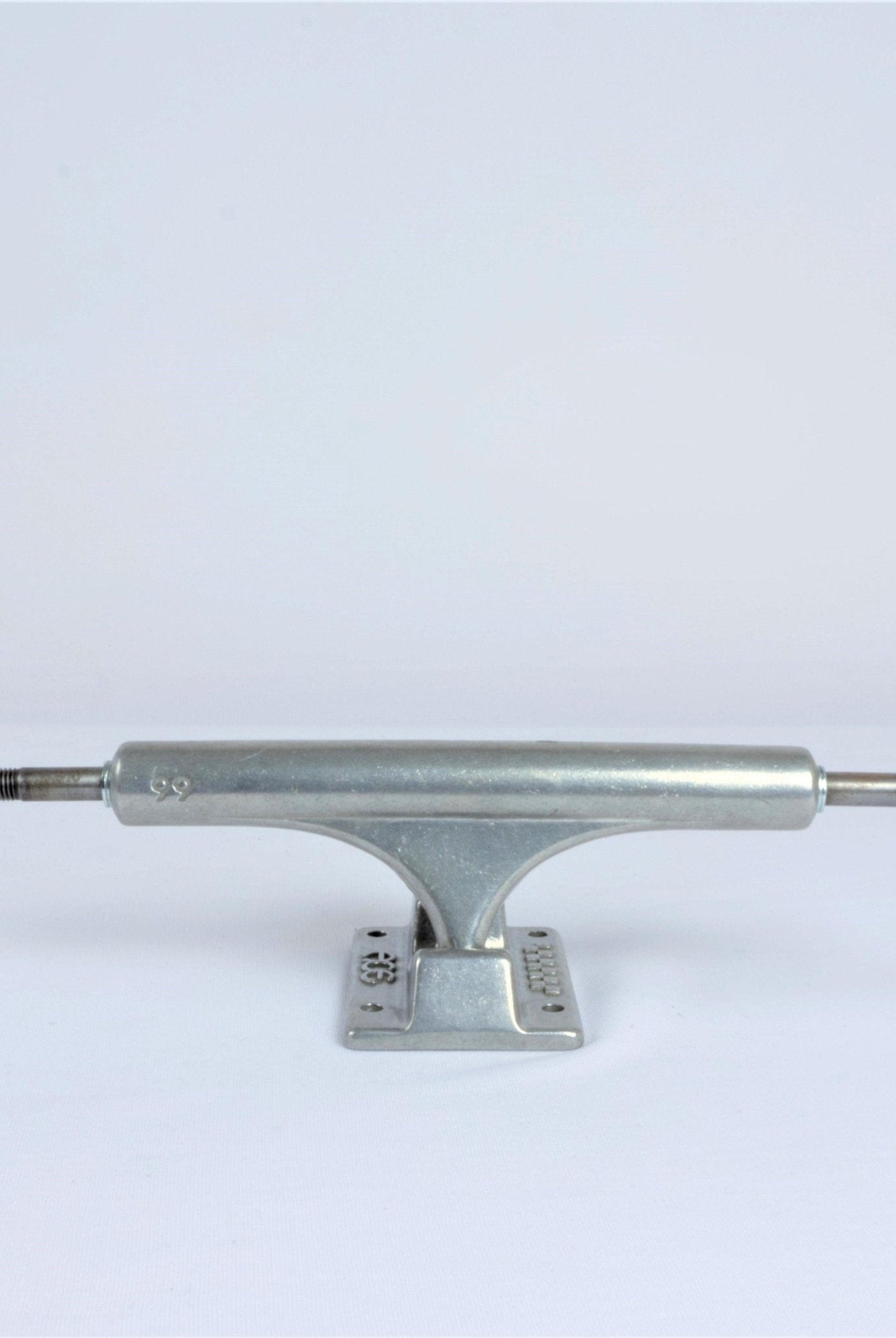 Ace 60 af1 skateboard trucks - raw finish - 8.75 skateboard truck made