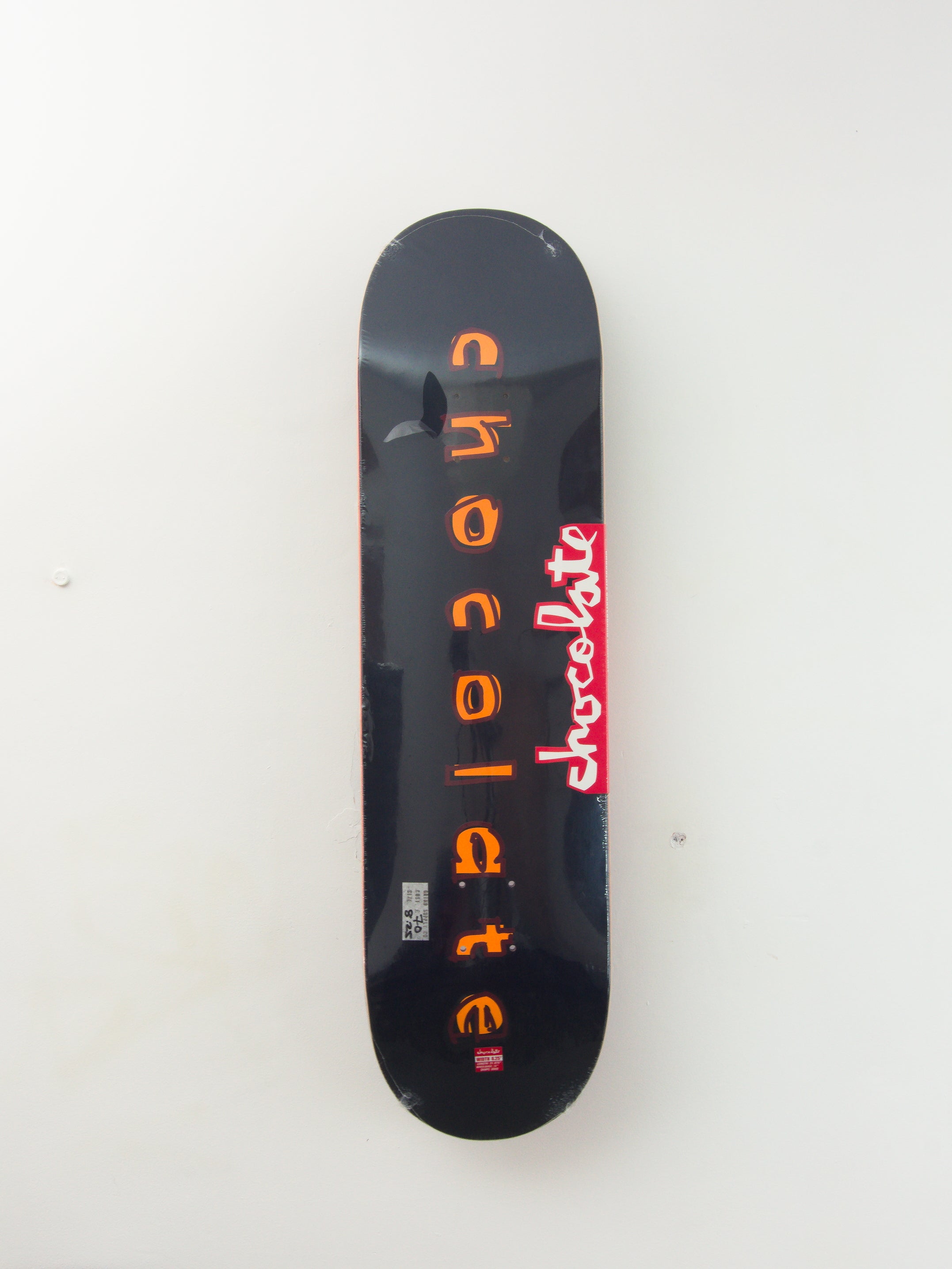 Chocolate skateboards - comic - james caps prop skateboard deck - 8.25 black