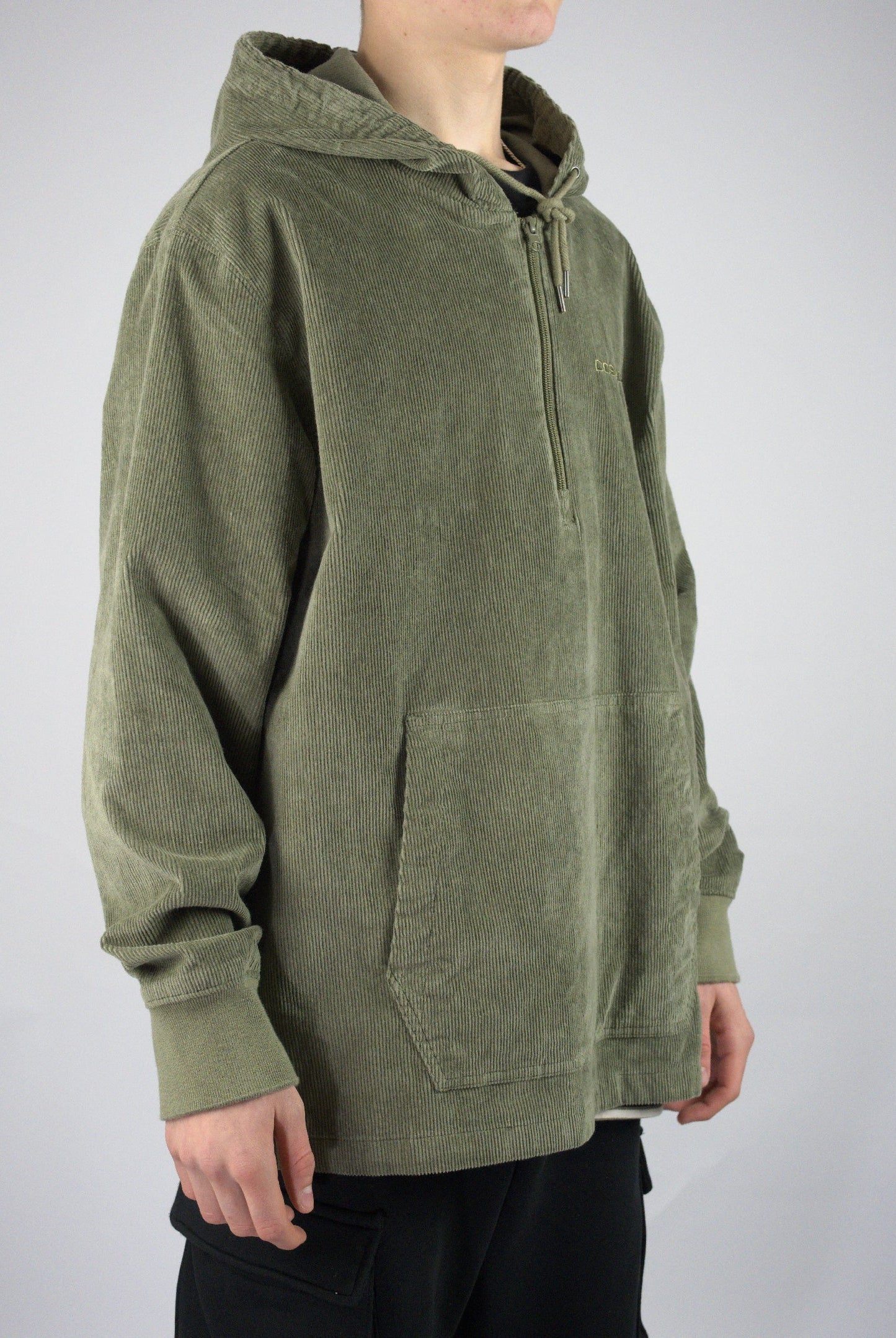 Xl dc shoes - belview quarter zip cordrouy pullover - deep lichen green last ones only