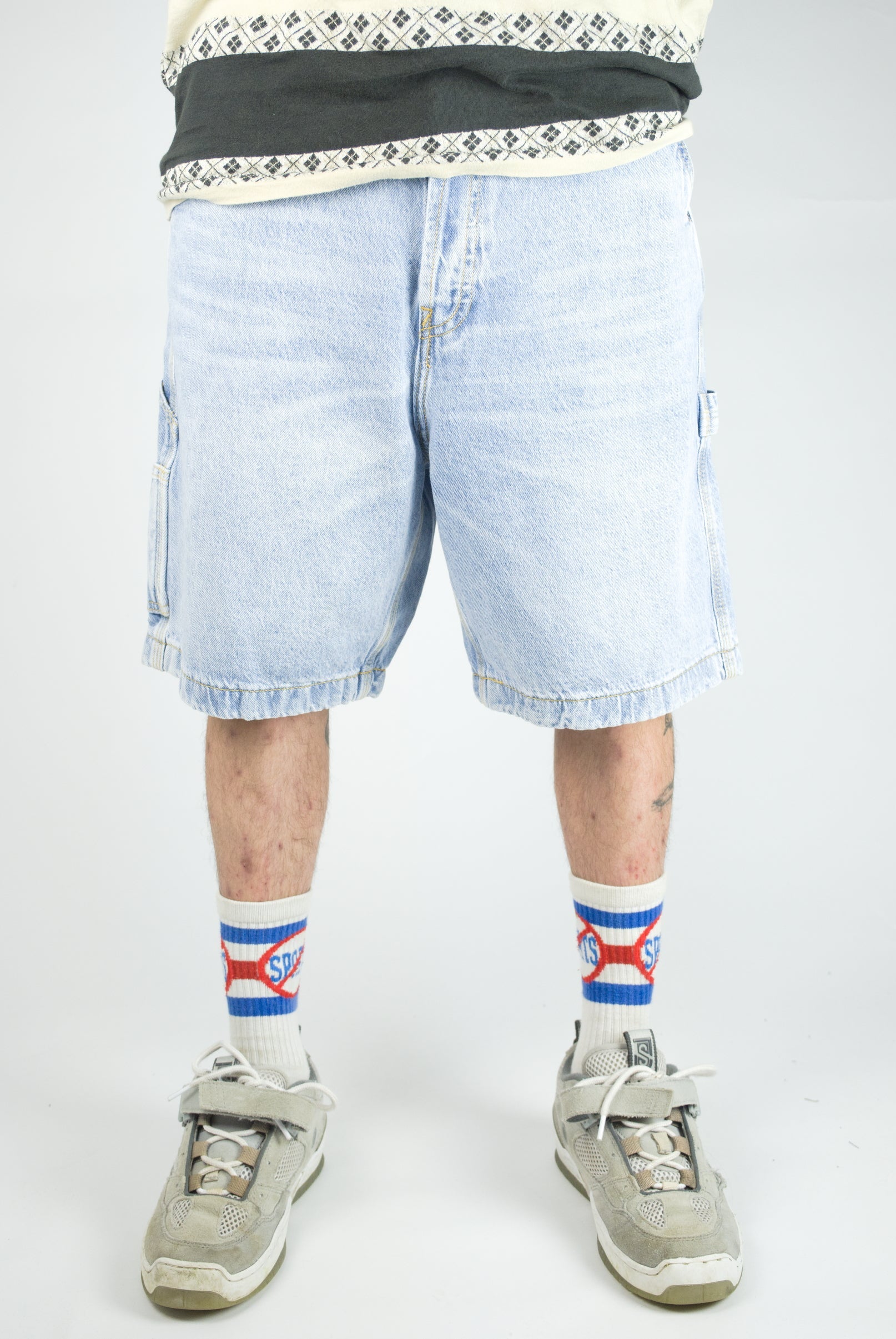 Dc shoes carpenter 22’’ denim shorts for men light wash blue