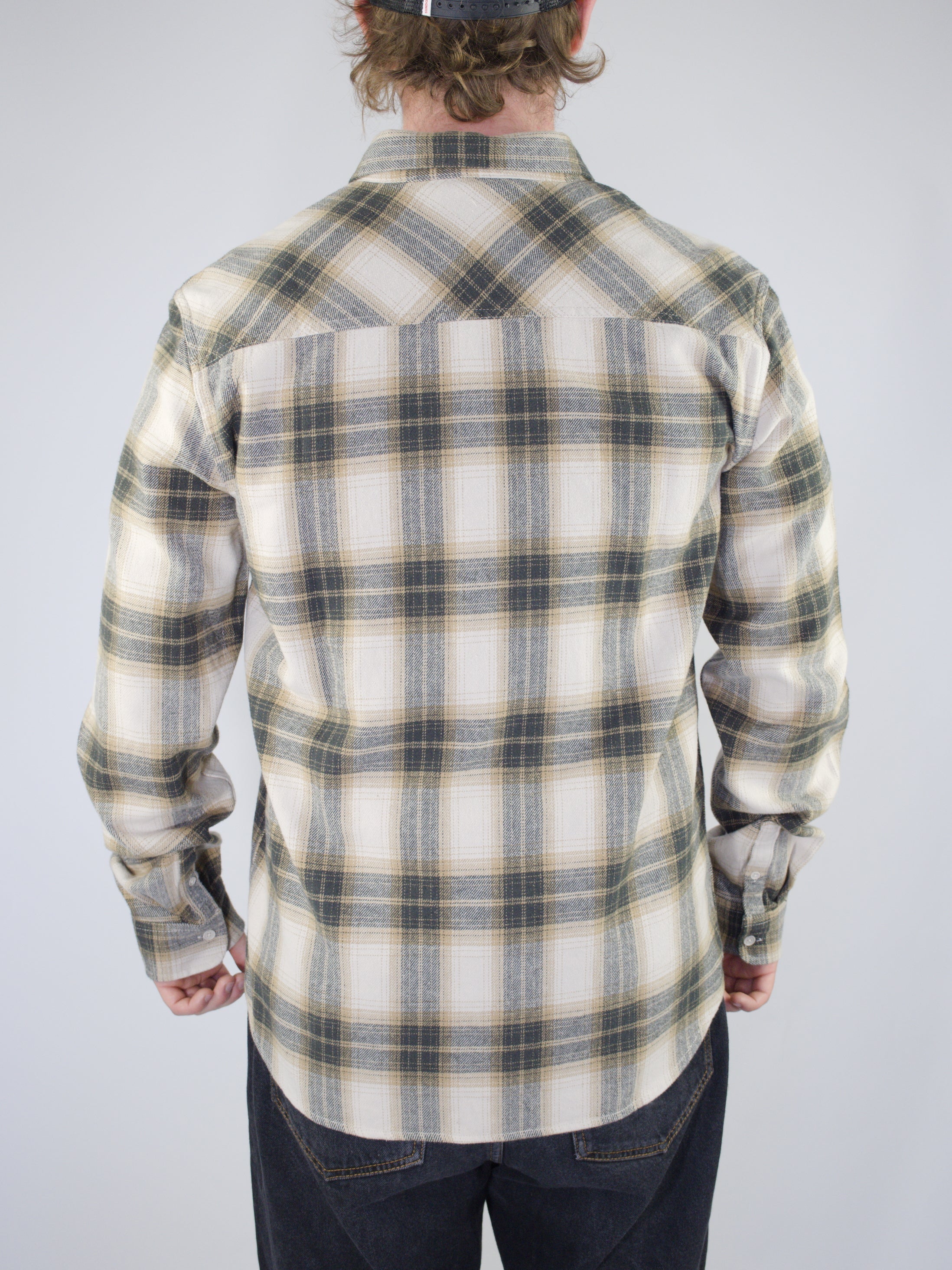 2xl dc shoes marshal flannel shirt beige / tan / grey 2 xl last white gray plaid