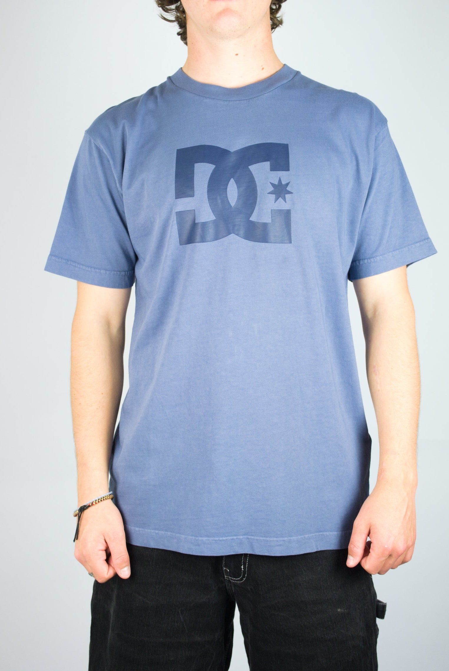 Dc shoes - star hand pigment dyed tee shirt - indigo enzyme wash
