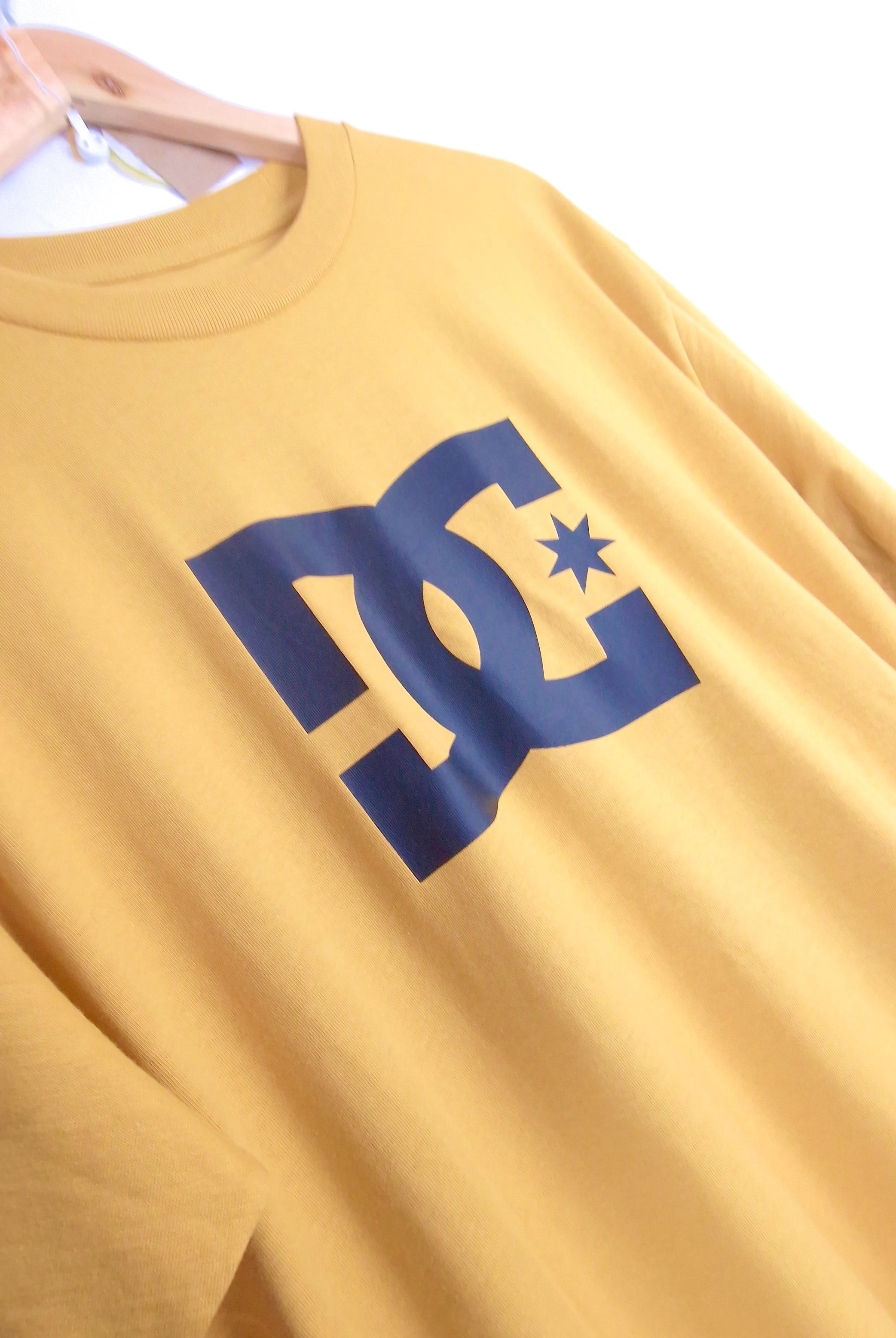 Dc shoes - star tee shirt - yellow yellow t-shirt navy