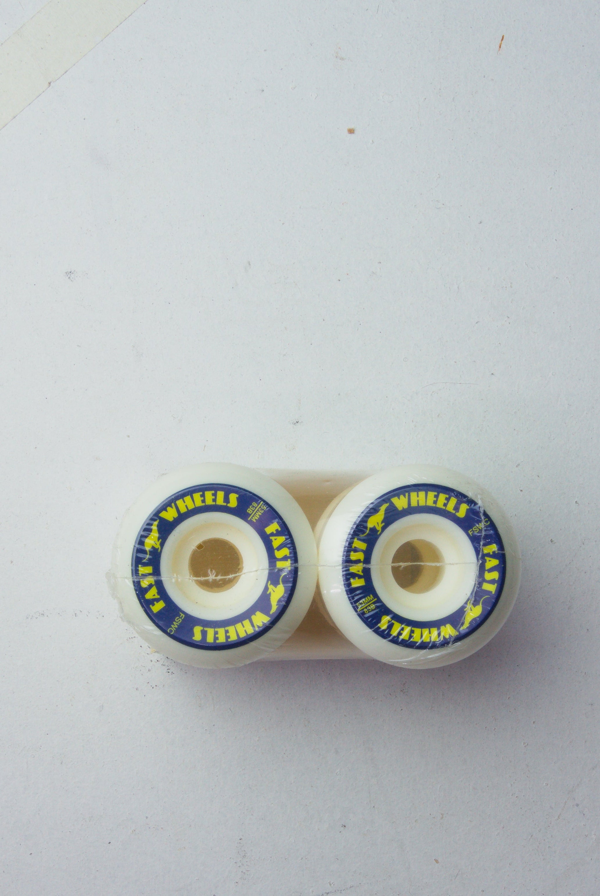 Fast skateboard wheel co - grey hounds - 53mm 83b wheels two white skateboard