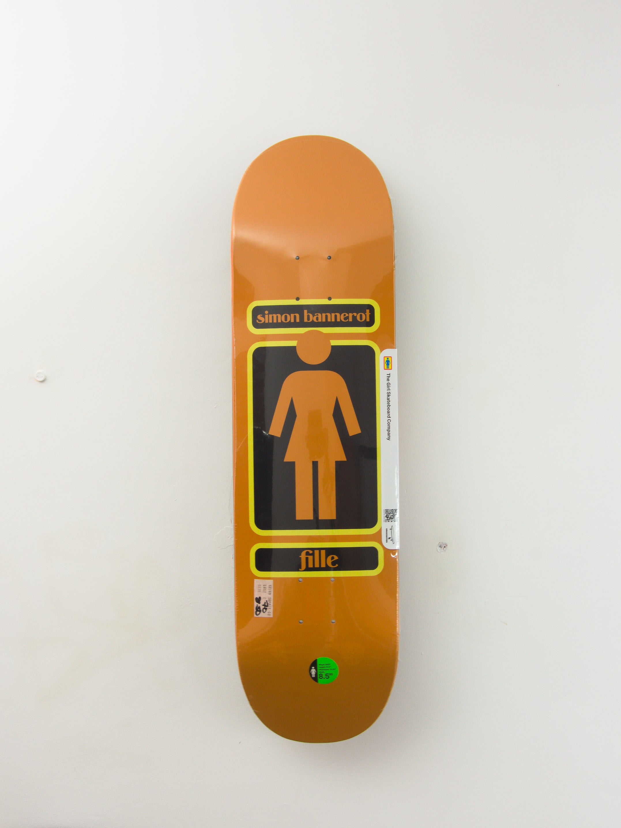 Girl skateboards - 93 til simon bannerot pro skateboard deck - 8.50 mustard yellow