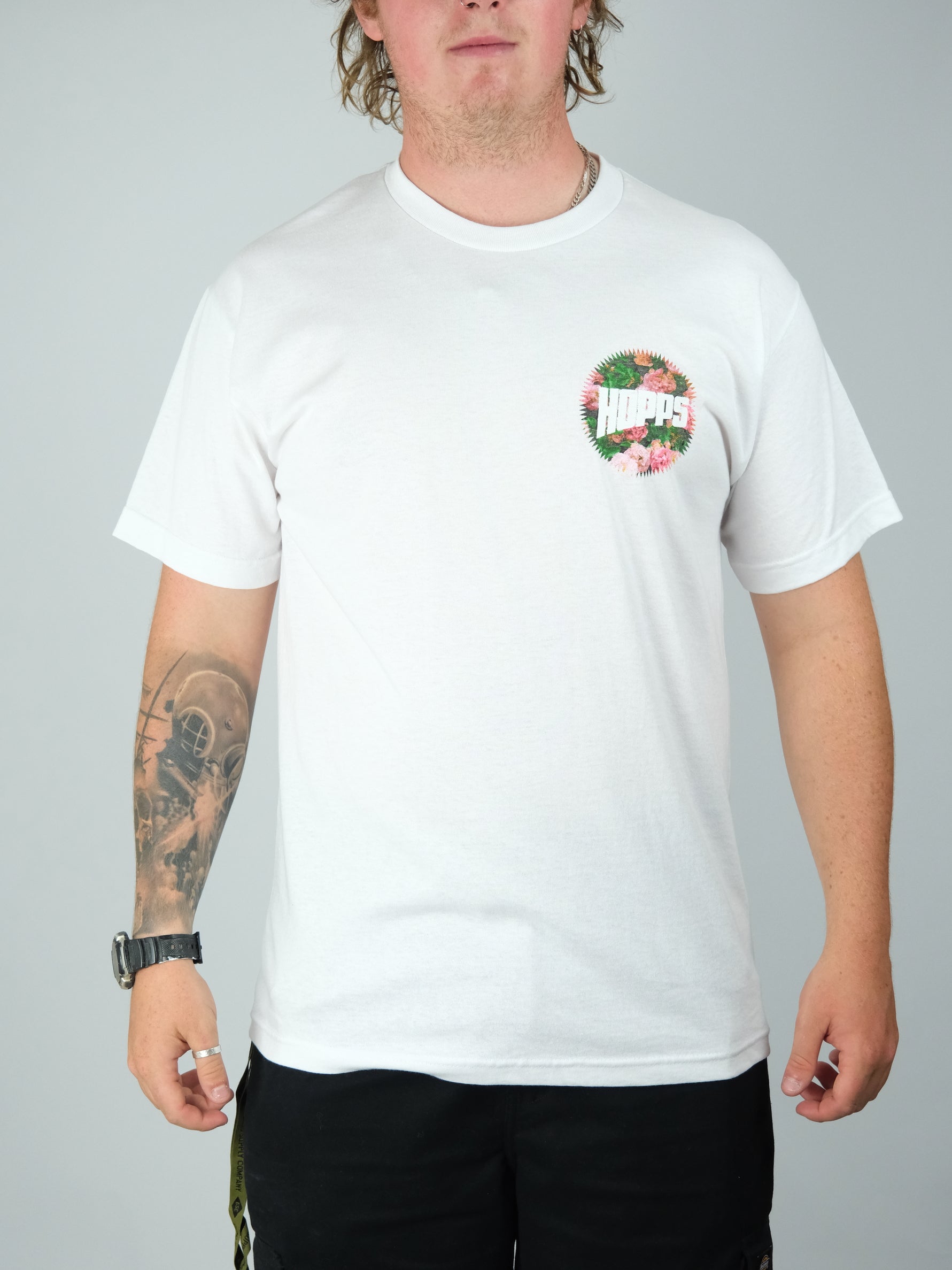 Hopp’s - ’big hopp’s roses’ heavyweight tee shirt - white
