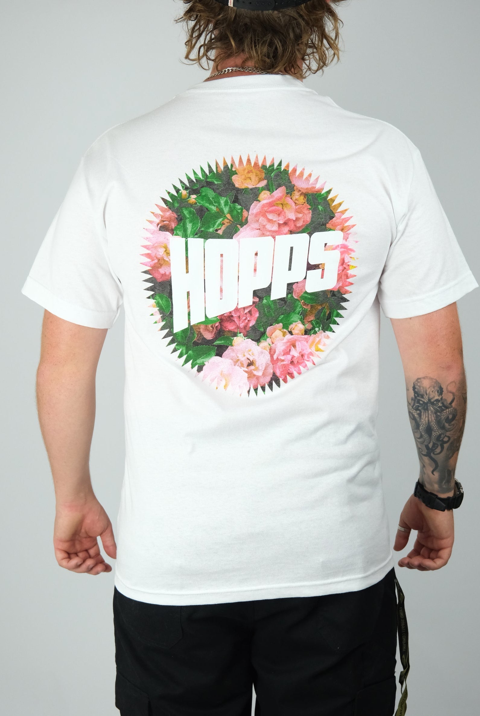 Hopp’s - ’big hopp’s roses’ heavyweight tee shirt - white
