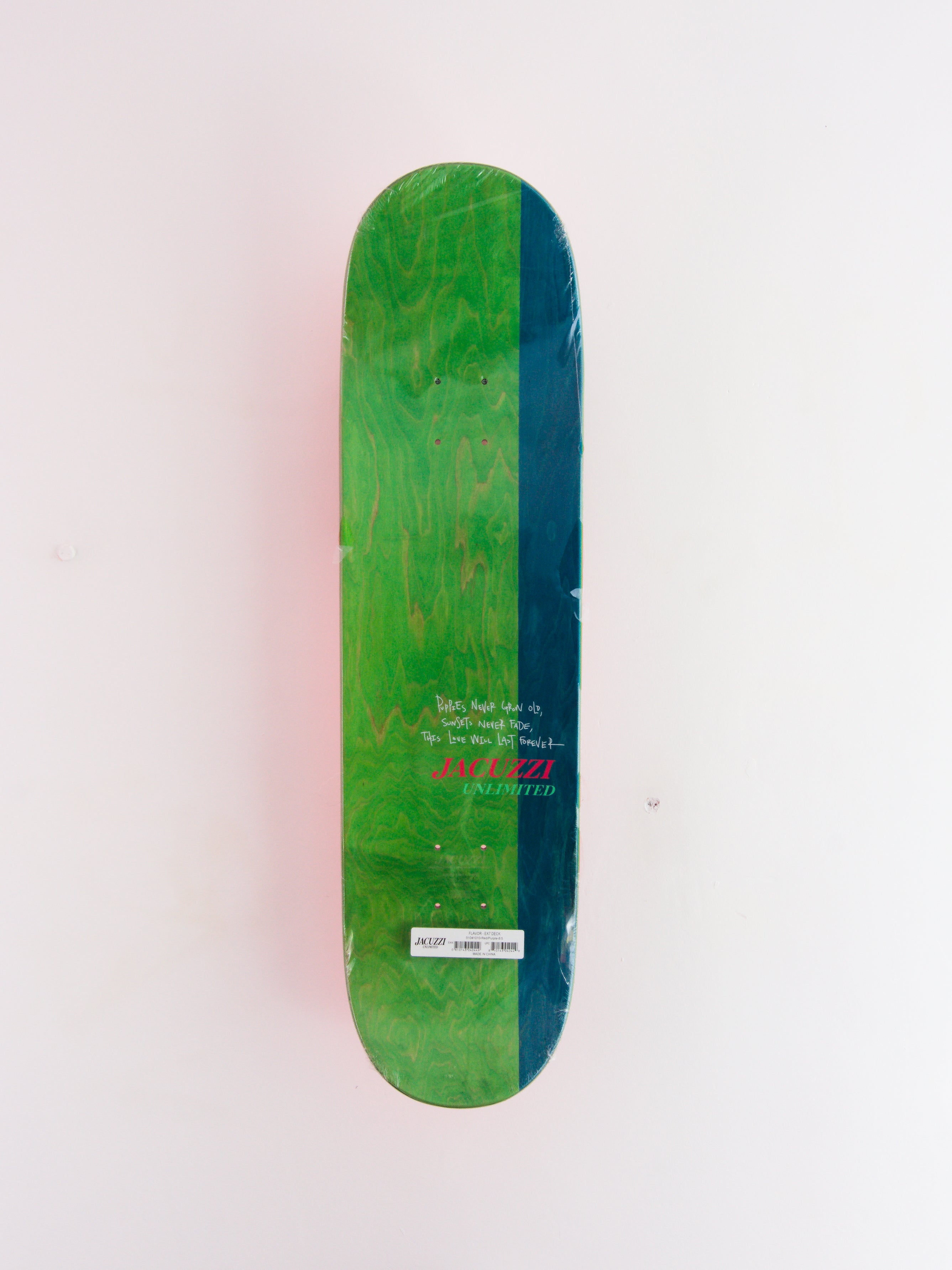 Jacuzzi unlimited - flavour skateboard deck - 8.50 red/purple