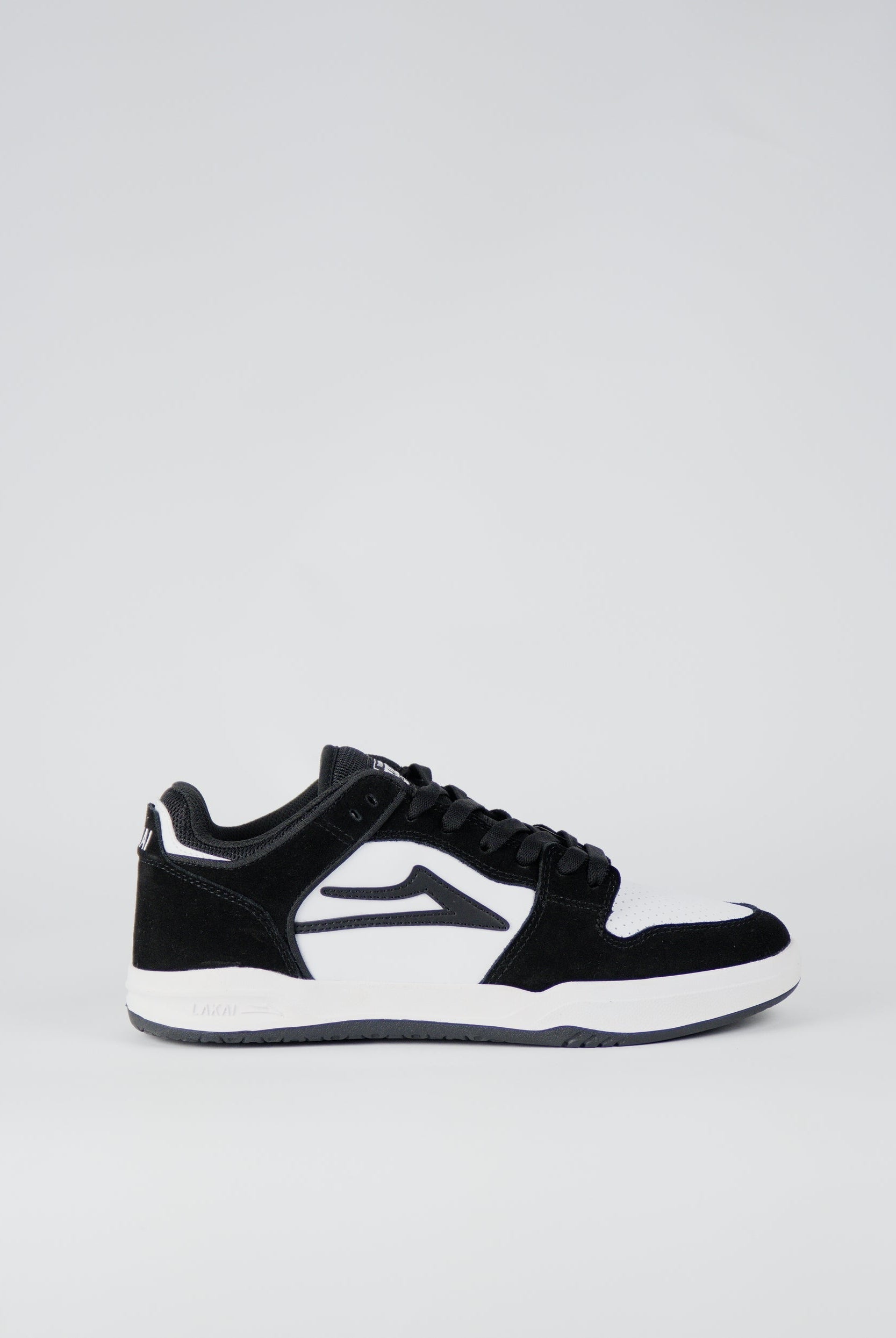Lakai - telford low skate shoe - black white