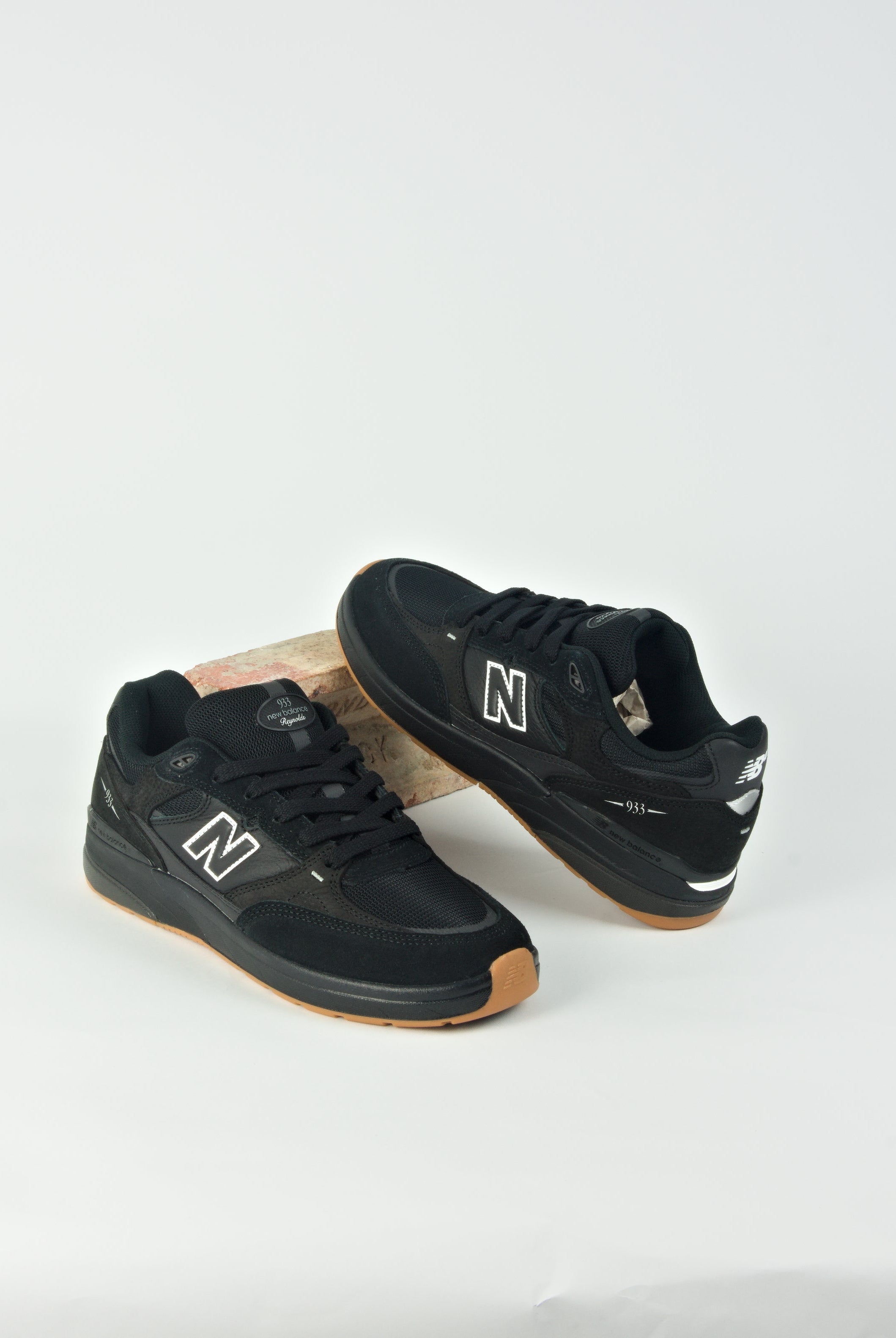 New balance numeric - 933 andrew reynolds - black gum