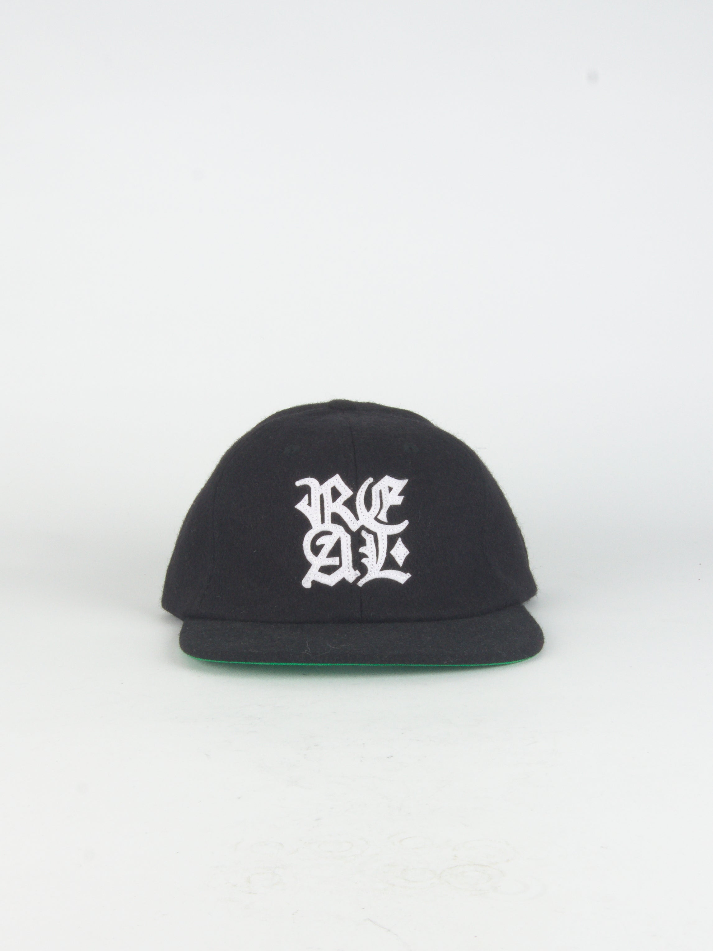 Real skateboards - stacked logo cap - black