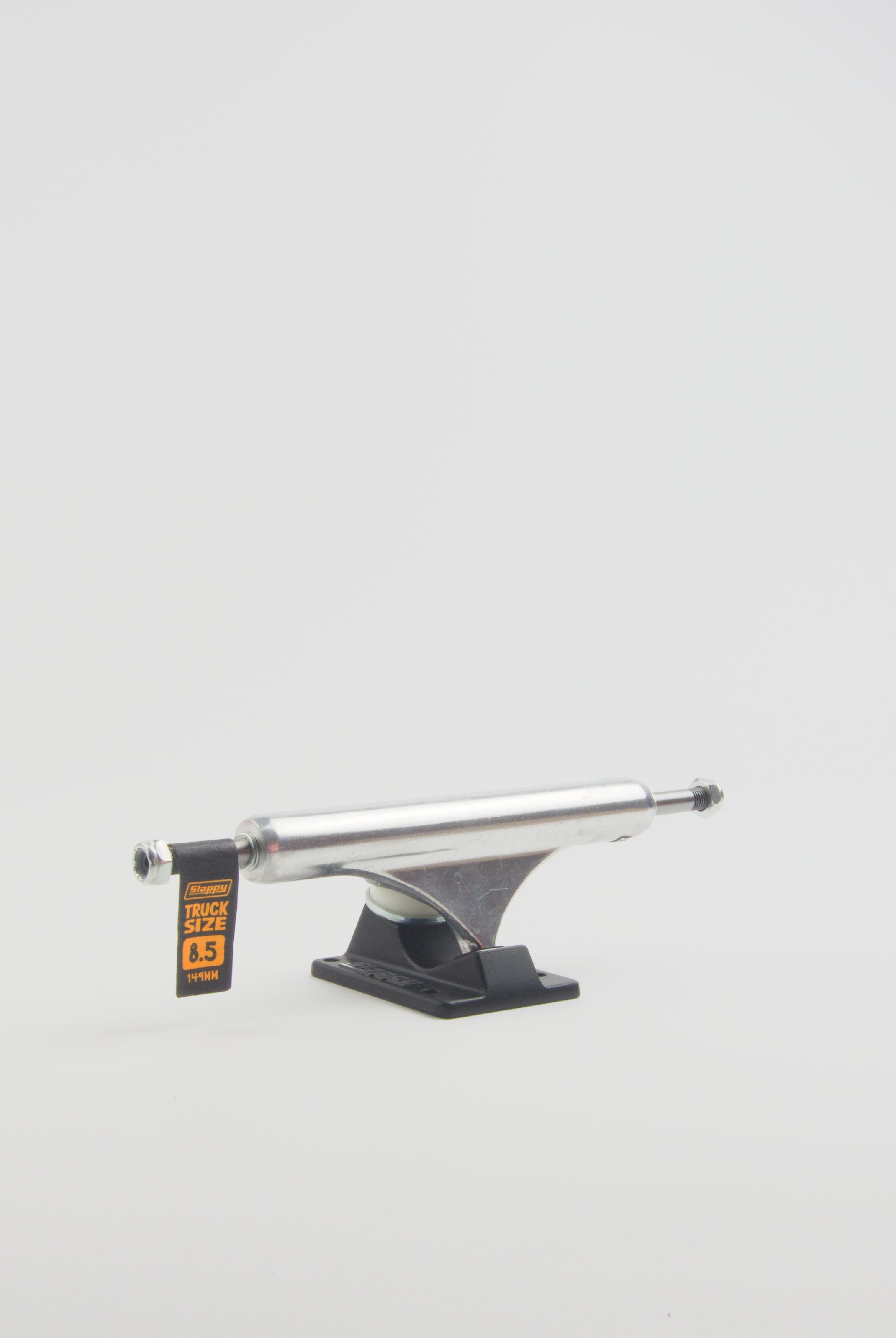 Slappy trucks - low hollow skateboard - 8.50 - black