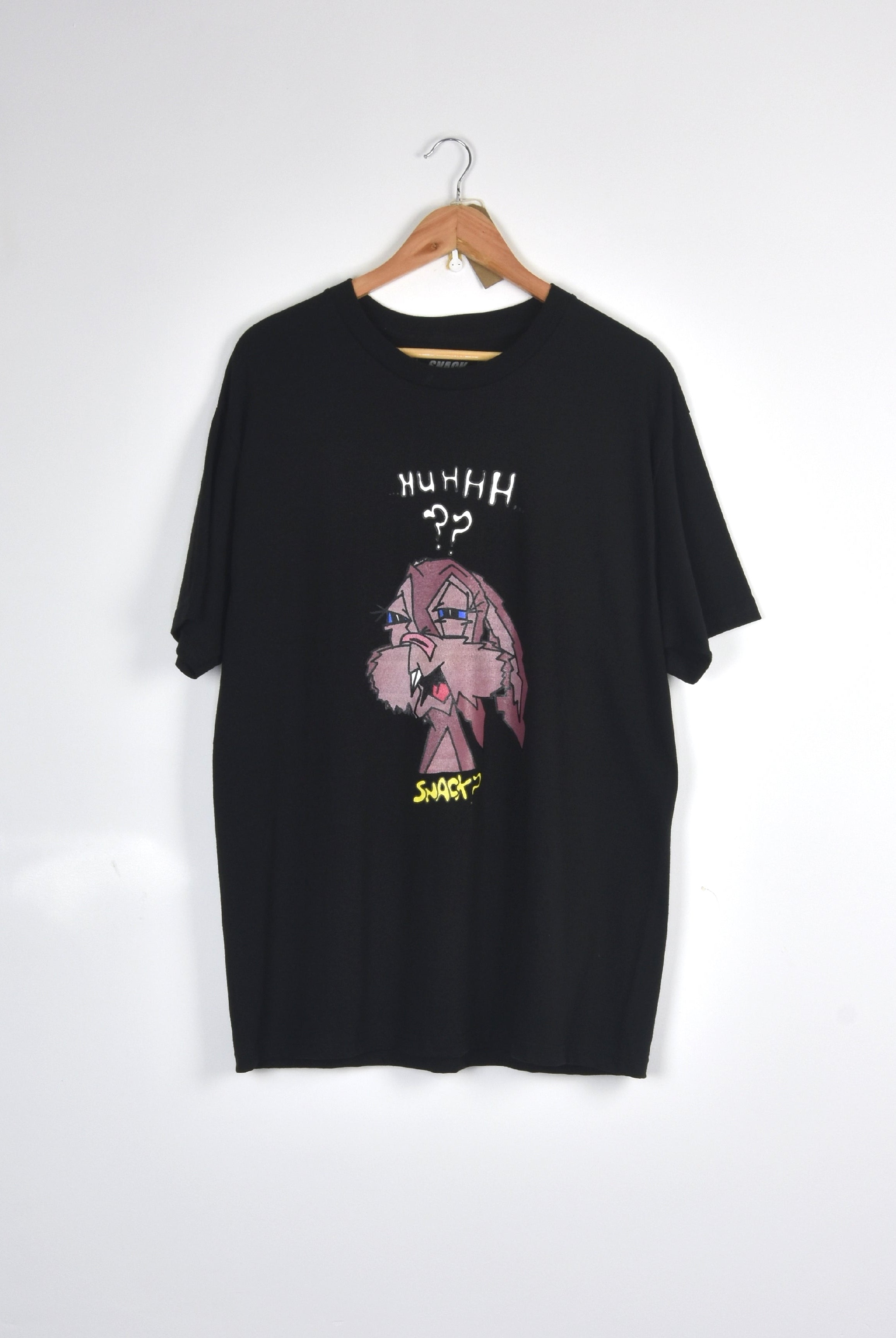 Snack - buns tee shirt - black - heavyweight cotton black t-shirt pink