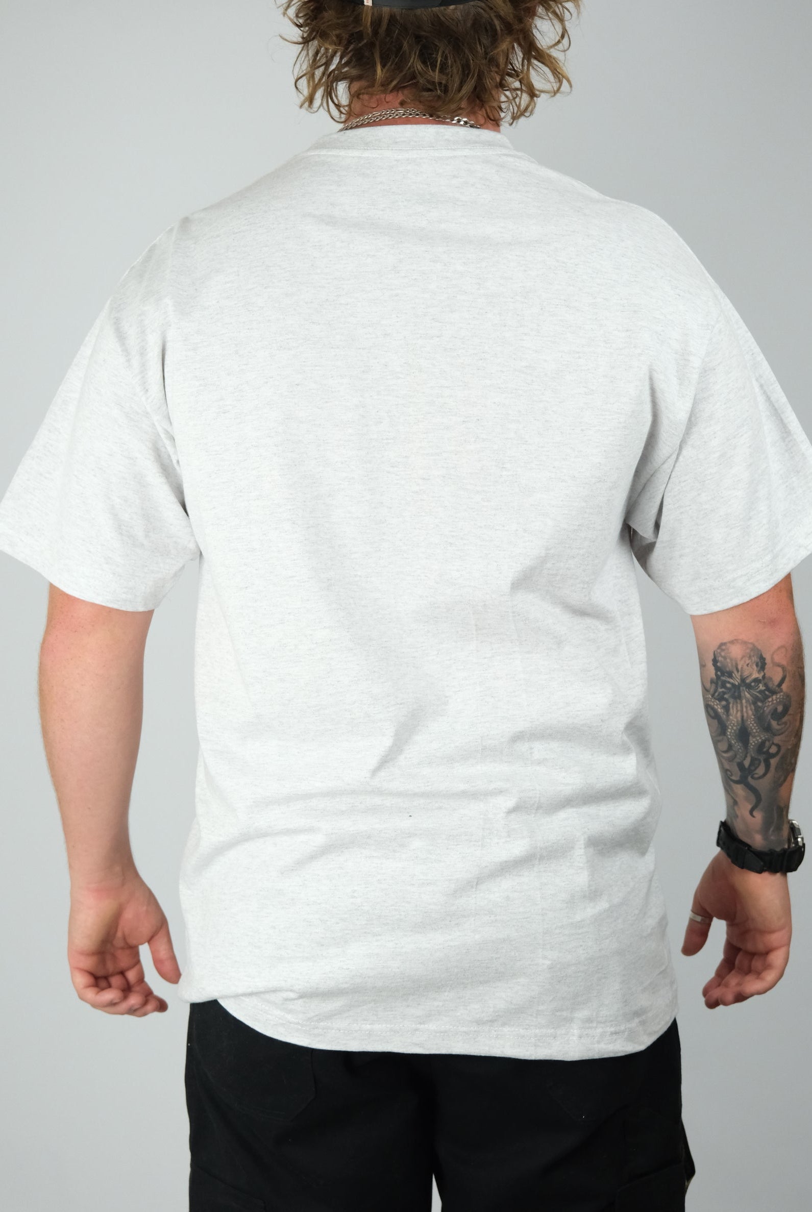 Snack - ’raspberry’ heavy weight t-shirt - white / red