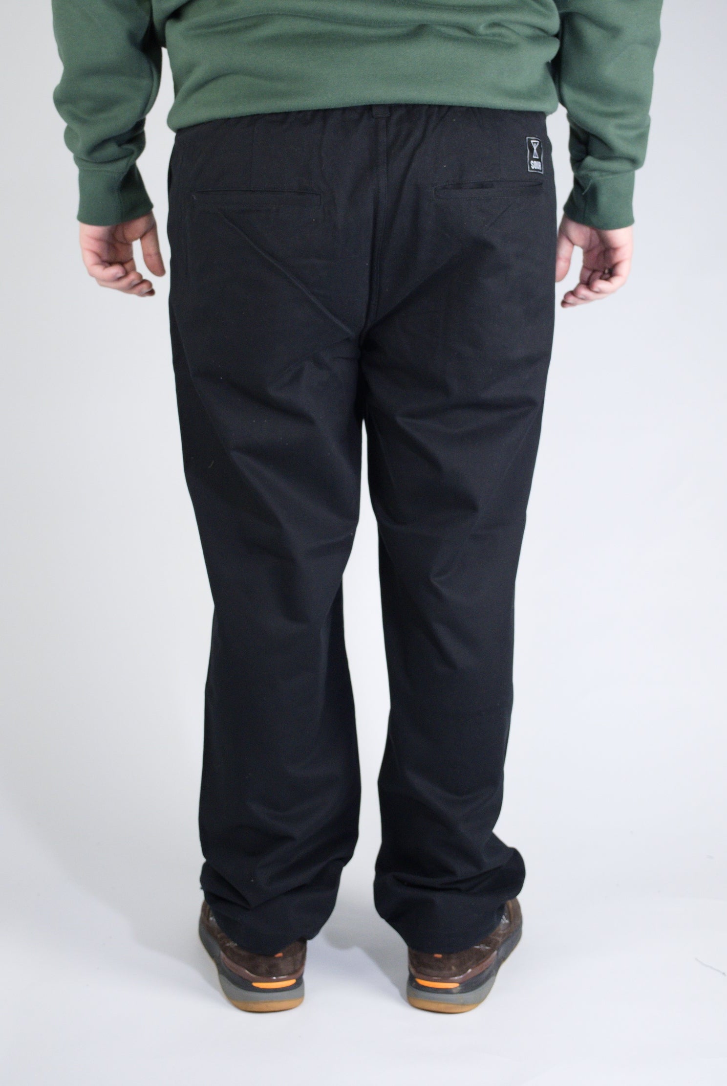 Sour solution - baggy chino - black