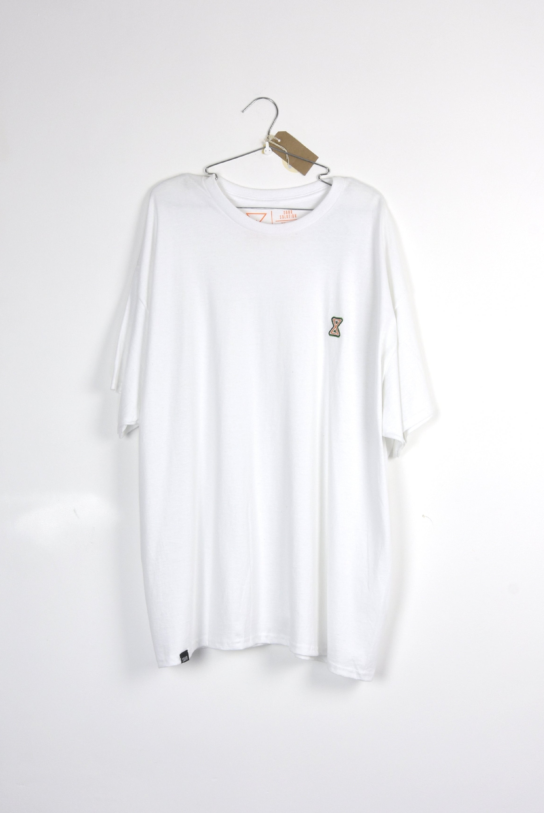 Xxl sour solution infintiy t shirt white 2xl last white shirt embroidered