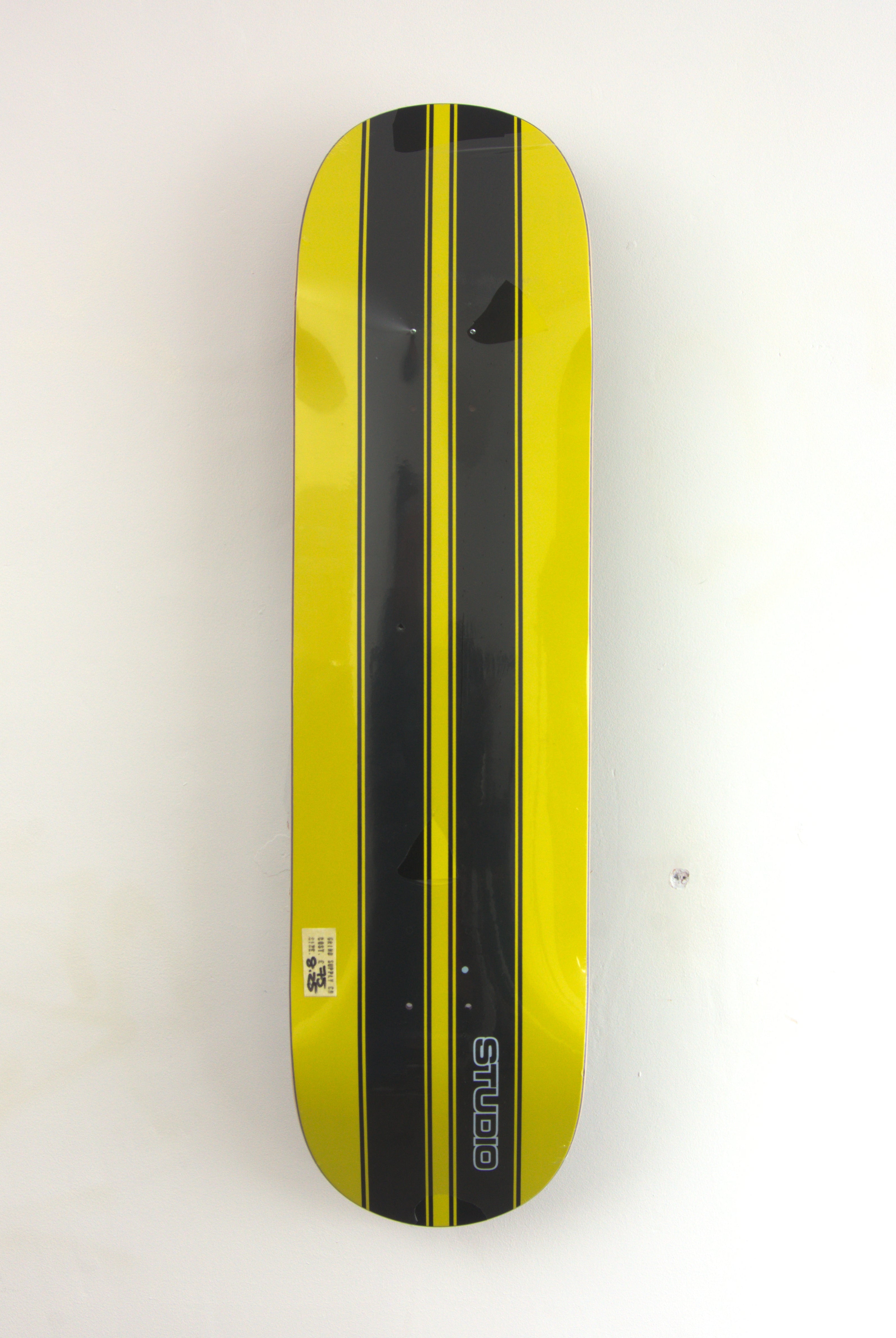 Studio - ’javelin’ skateboard deck - 8.25 yellow