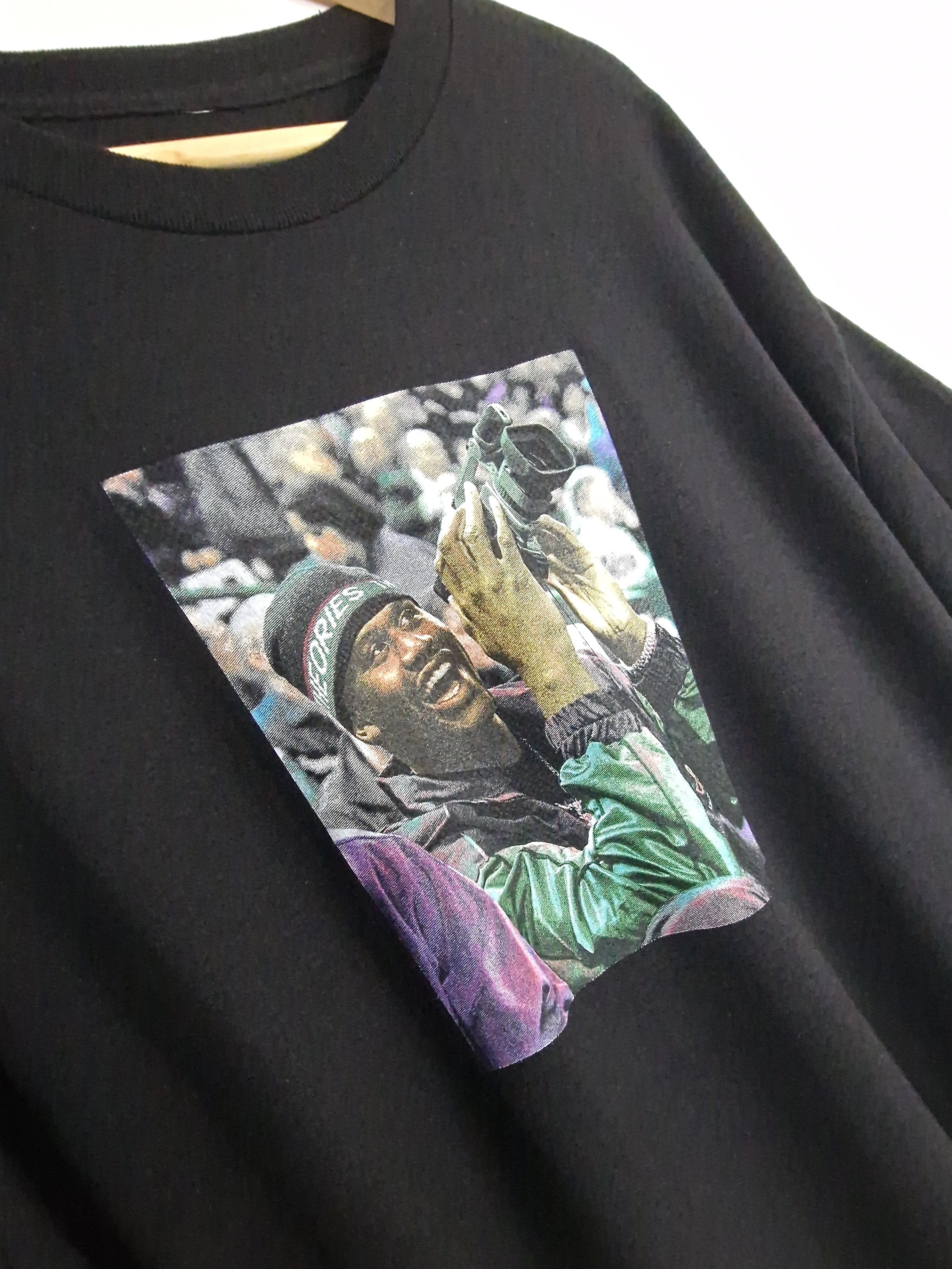 Theories of atlantis - courtside tee shirt - black black sweatshirt printed