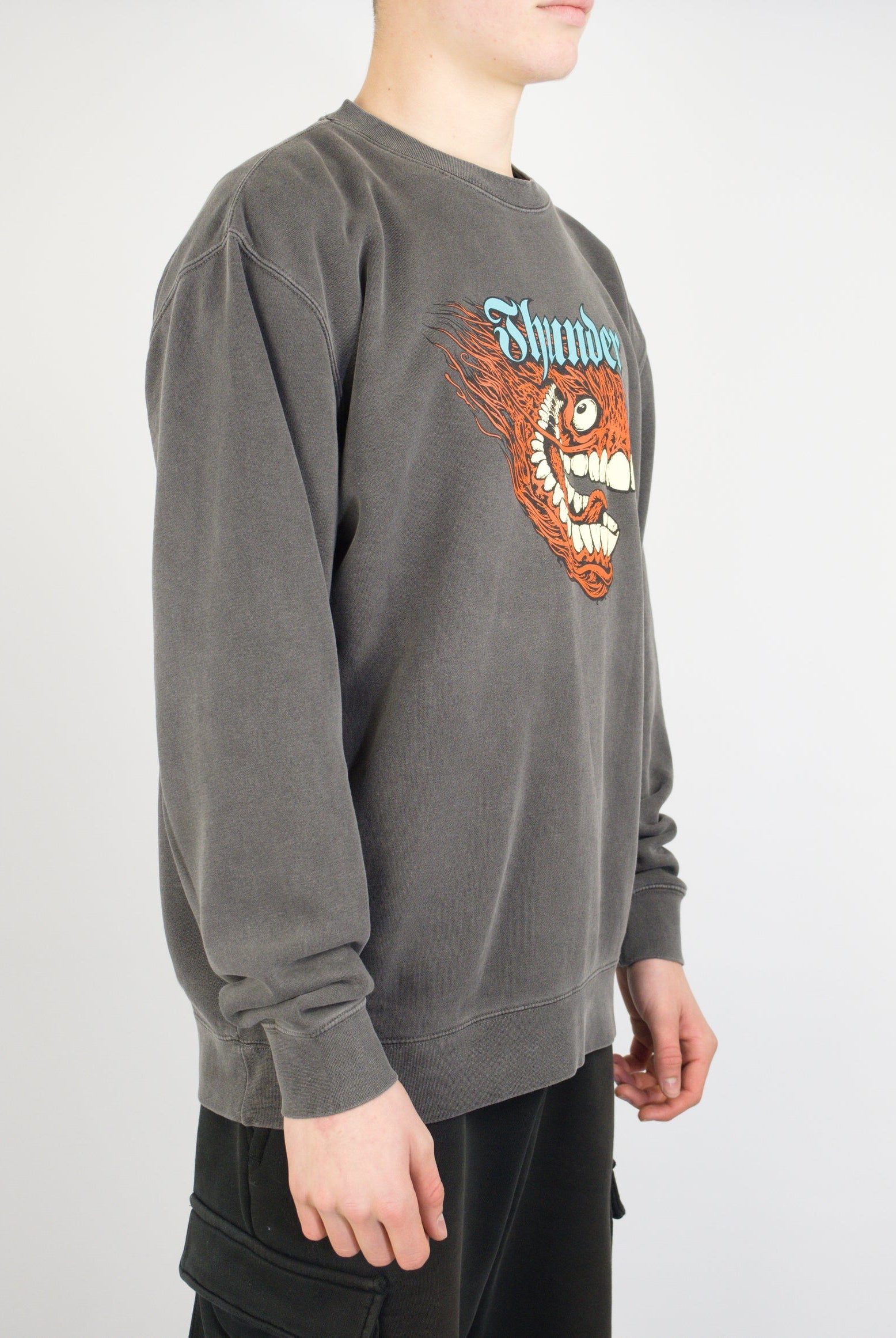 Thunder - screaming grimple crew sweatshirt - pigment grey