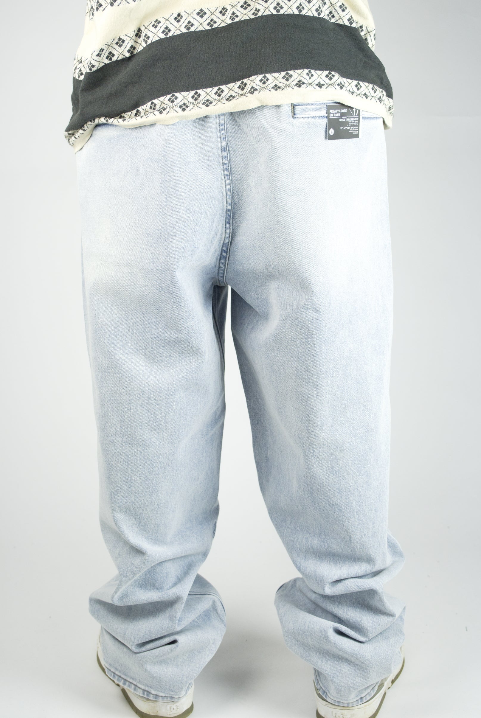 Volcom - freazy loose fit denim - elasticated wasteband drawstring jeans - acid wash blue