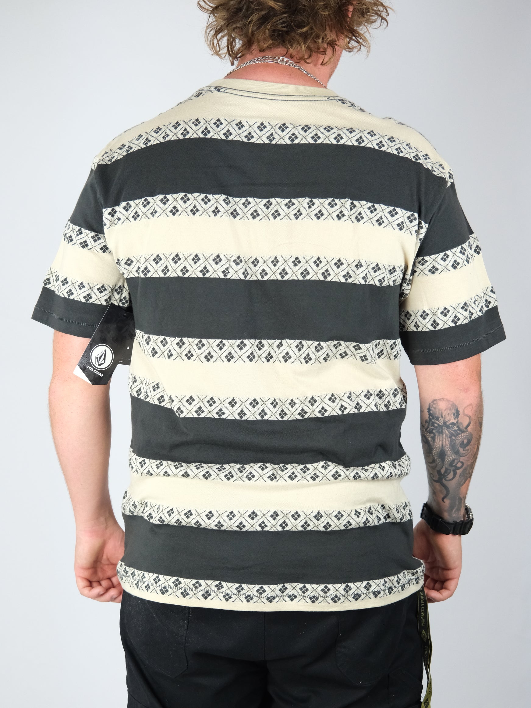 Volcom - iron stone crew tee - stealth