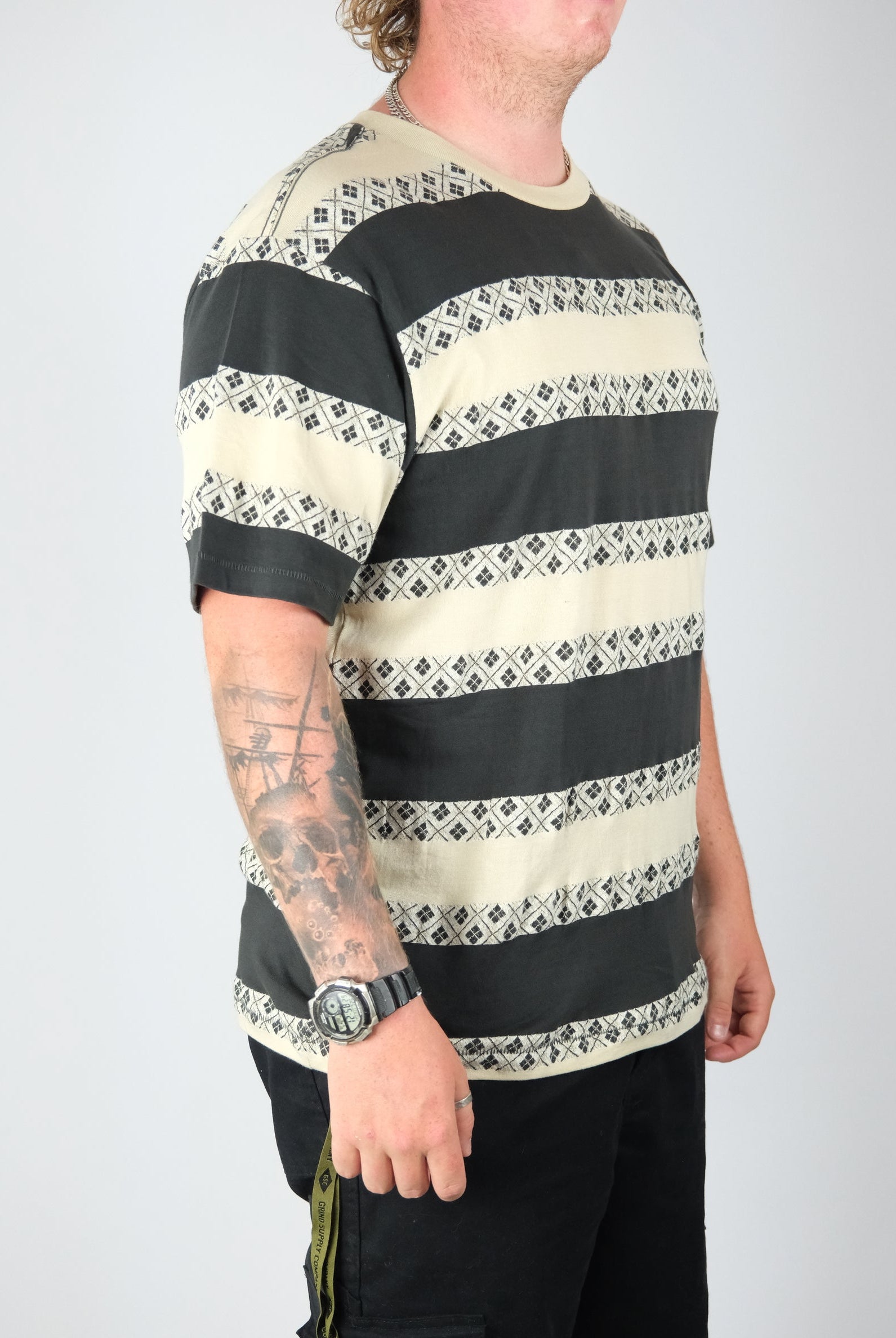 Volcom - iron stone crew tee - stealth