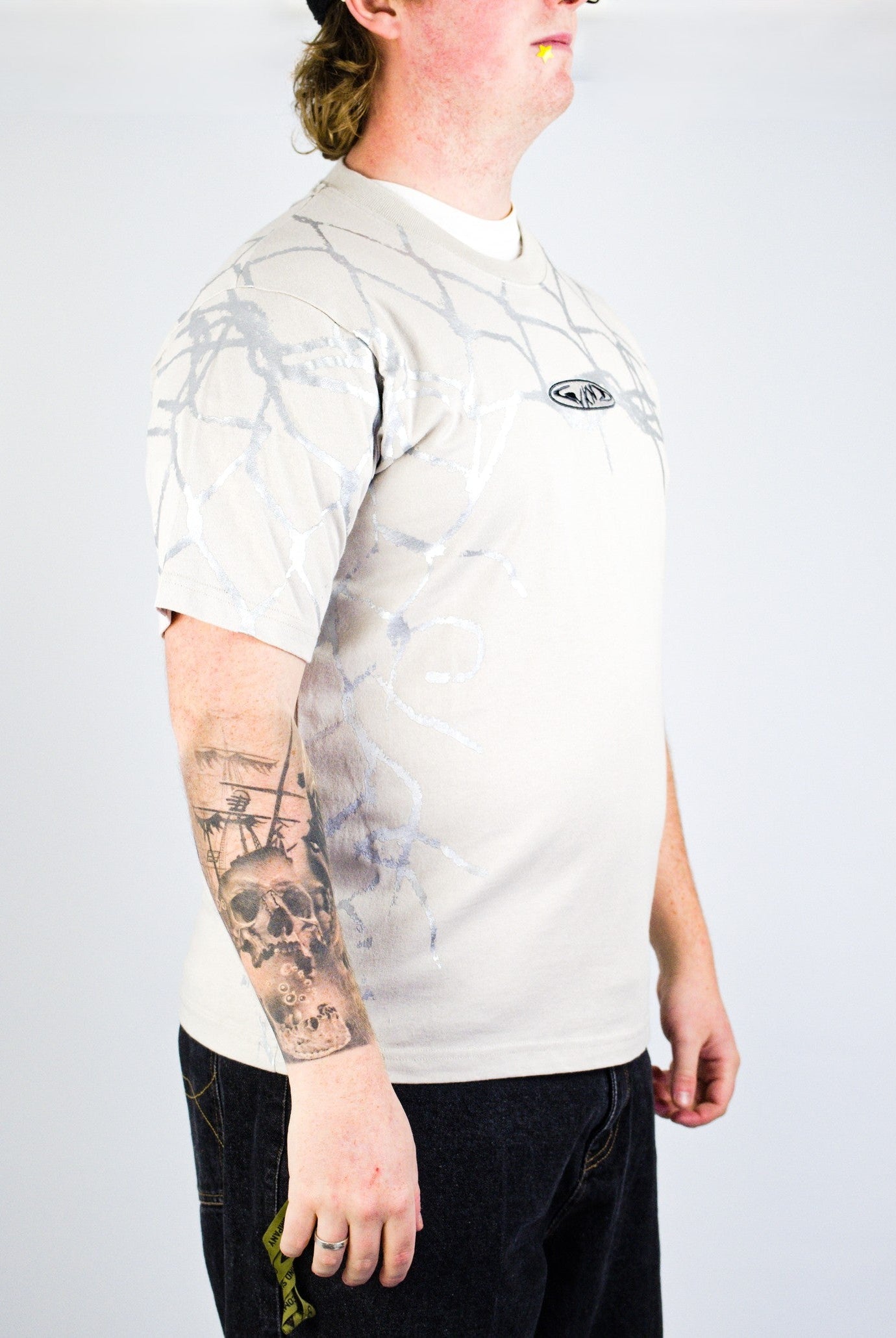 Wknd - fishbone emblem tee - mist