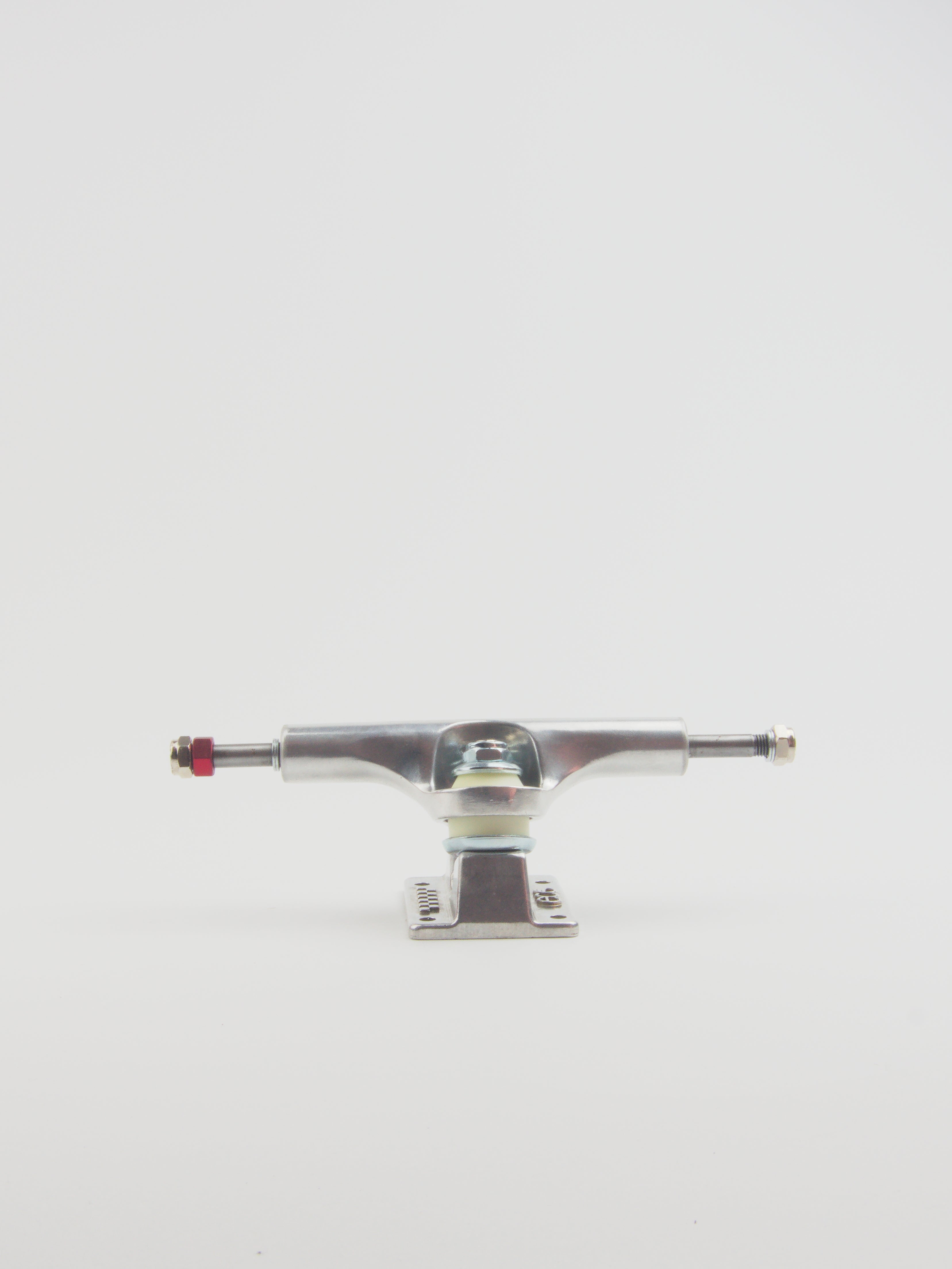Ace 33 af1 hollow skateboard trucks - raw finish - 7.75