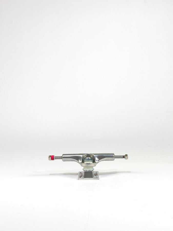 Ace 33 af1 low skateboard trucks 8.00 skateboard truck made