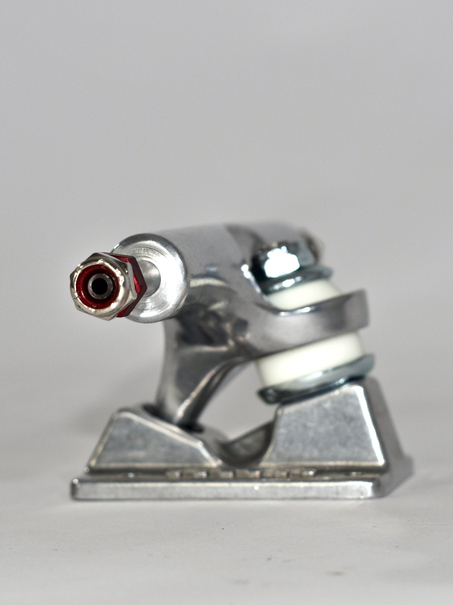 Ace 55 af1 hollow skateboard trucks - raw finish - 8.50 skateboard truck visible