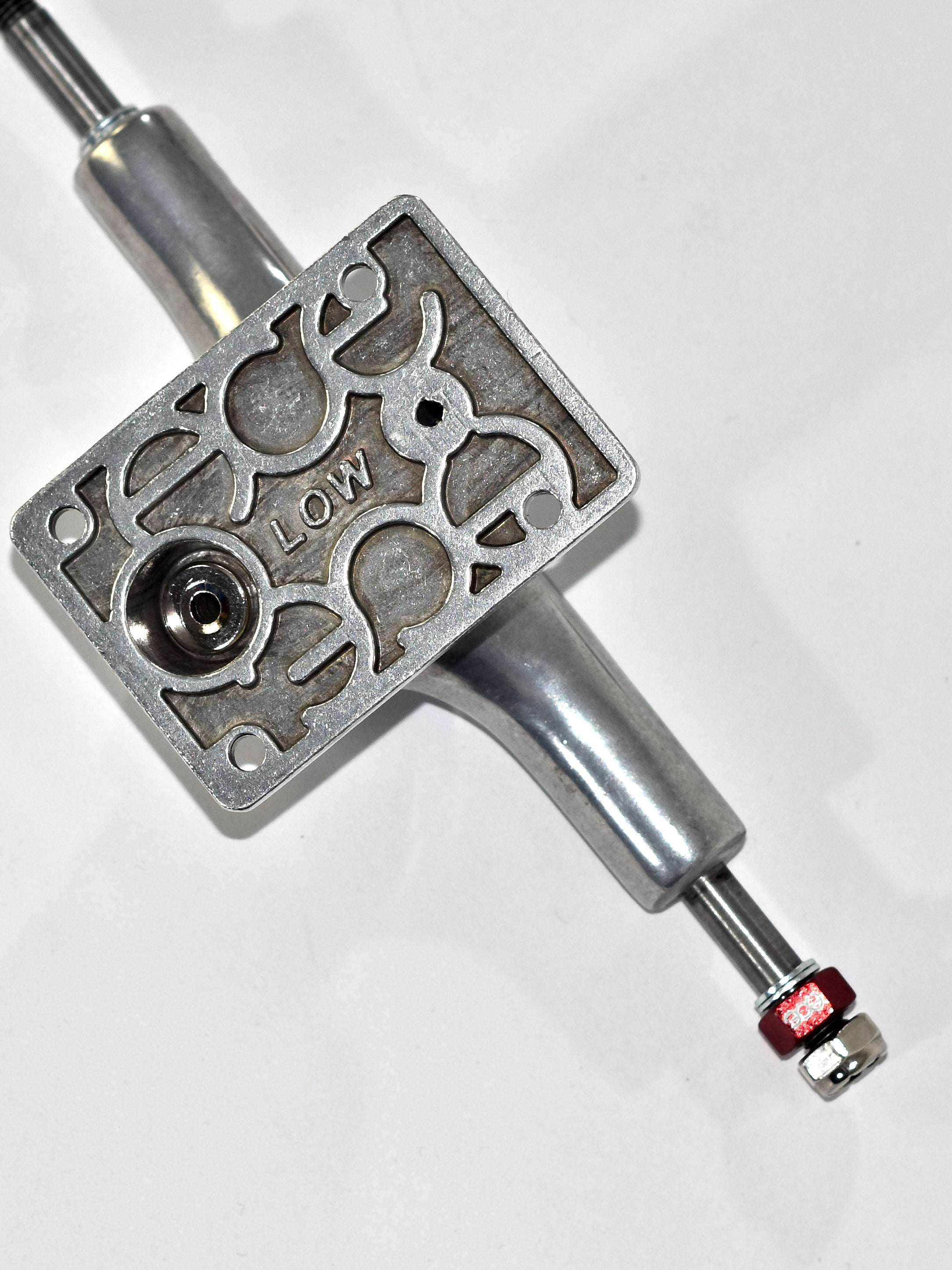 Ace 66 af1 hollow skateboard trucks - raw - 9.00 metallic skateboard truck