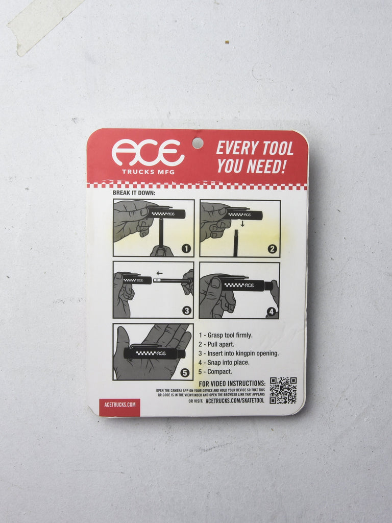 Product instruction card showing step-by-step diagrams for using a tool.