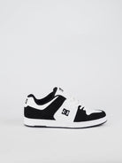 Dc shoes - mantecca 4 skate - black / white