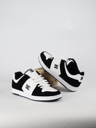 Dc shoes - mantecca 4 skate - black / white