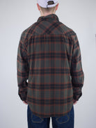 Dc shoes - marshal flannel shirt - heather grey / red plaid flannel button-up