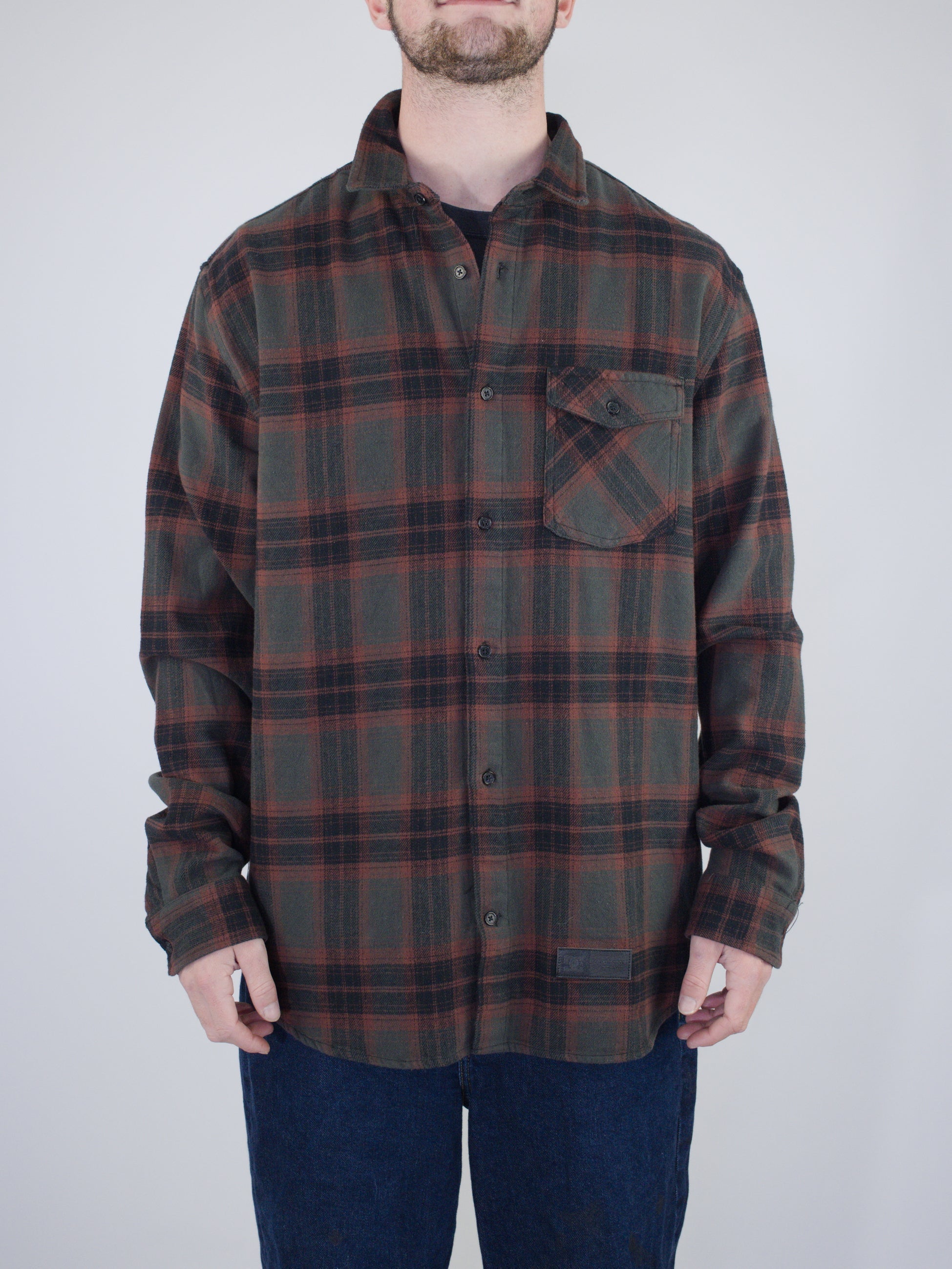 Dc shoes - marshal flannel shirt - heather grey / red plaid flannel button-up