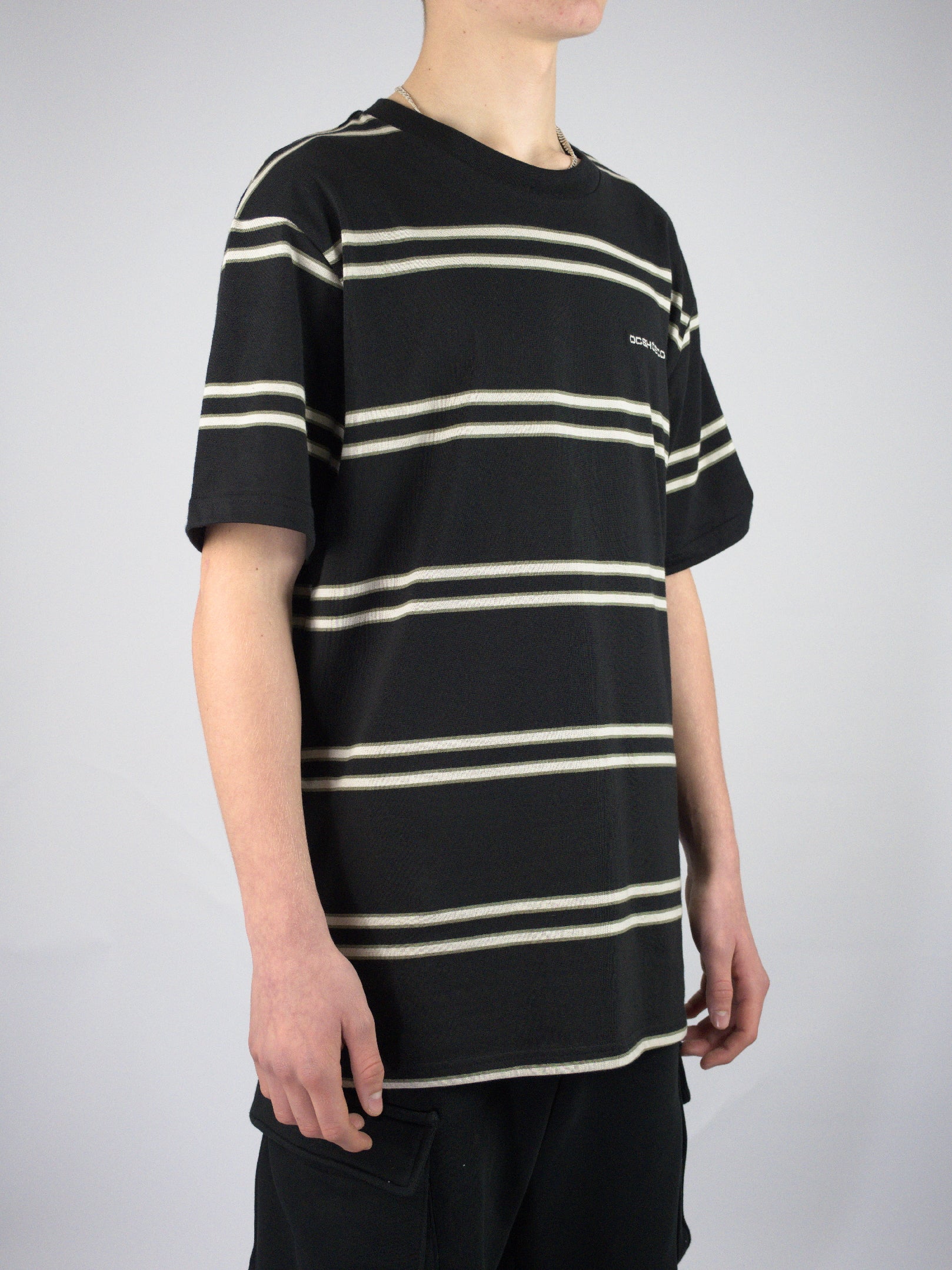 Xl dc shoes - portside stripe tee shirt - black white tan size only