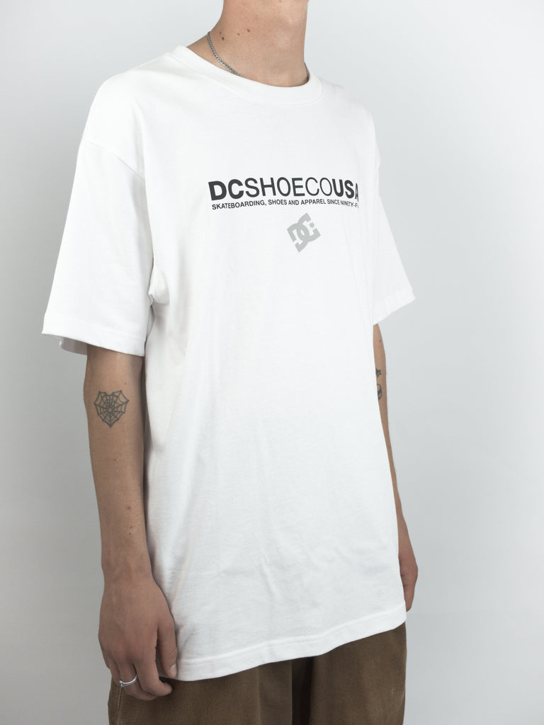 White DCSHOECOUSA print on the front of the DC Shoes Super Tour Tee