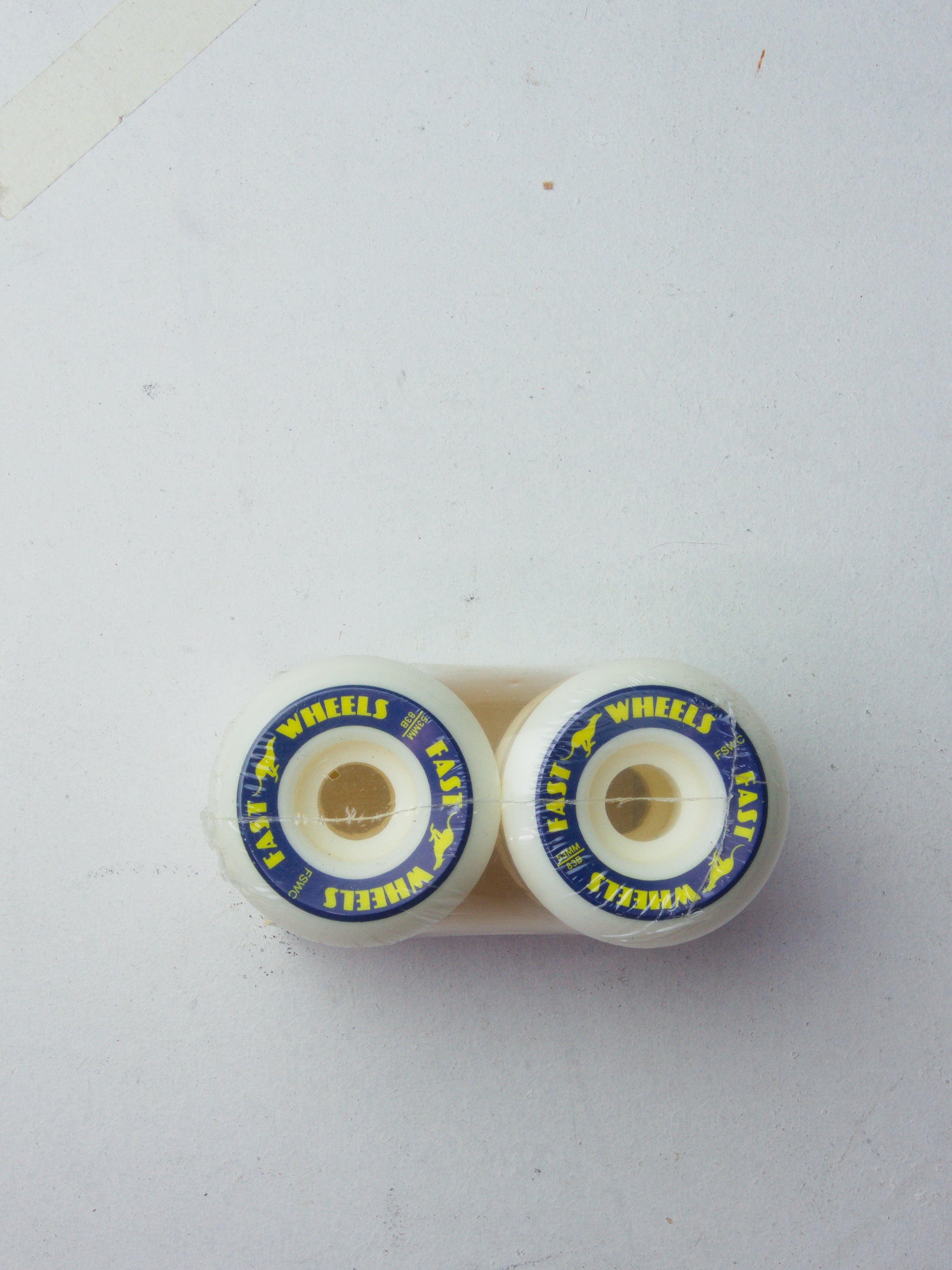 Fast skateboard wheel co - grey hounds - 53mm 83b wheels two white skateboard