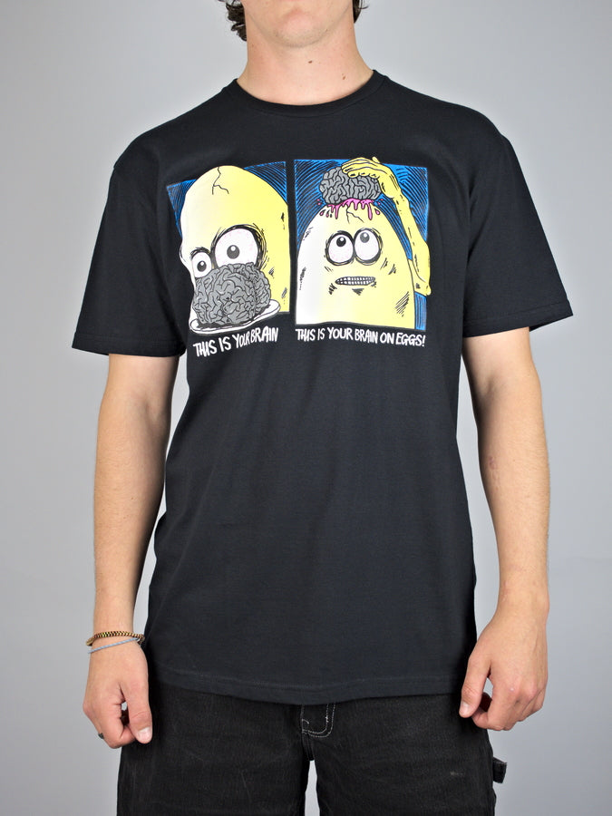 Heroin - brain on eggs tee - black