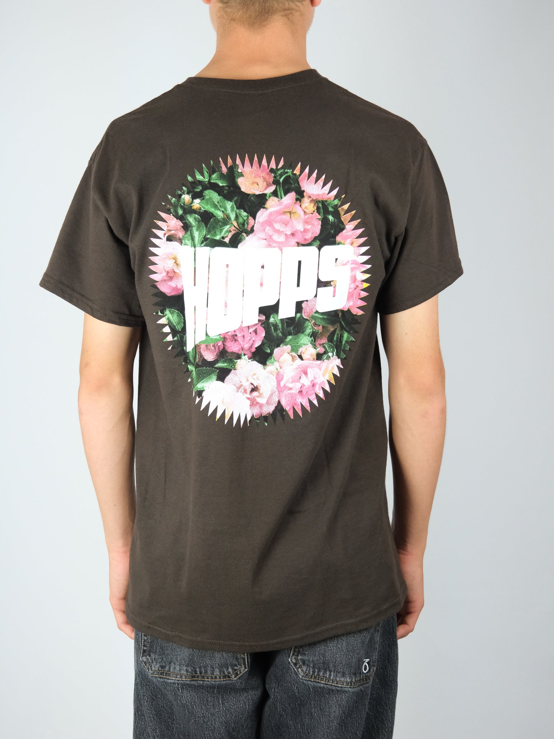 Hopp’s - ’big hopp’s roses’ heavyweight tee shirt - chocolate brown