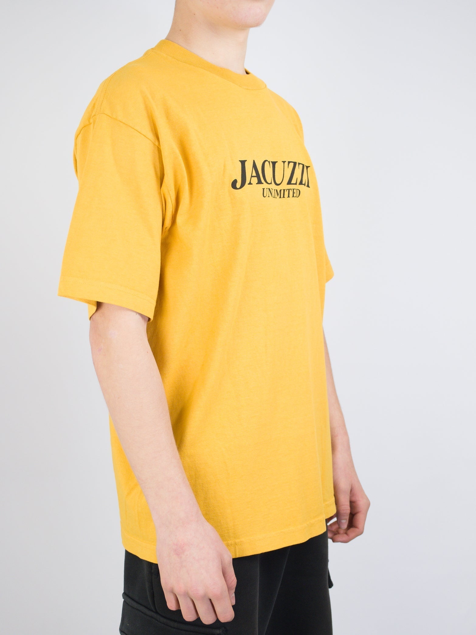 Jacuzzi unlimited - flavour tee - golden yellow