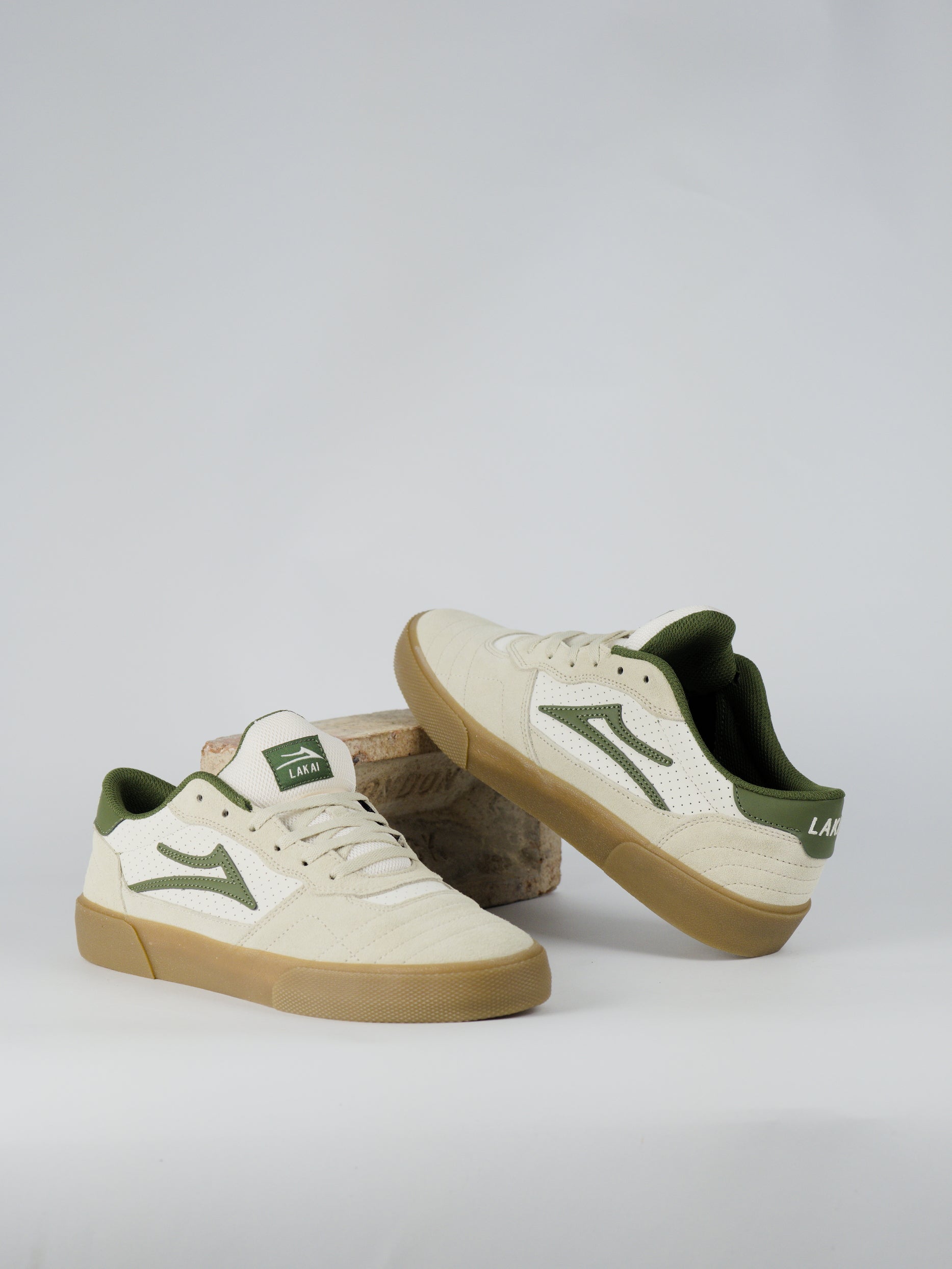 Lakai - cambridge skate shoe - cream suede