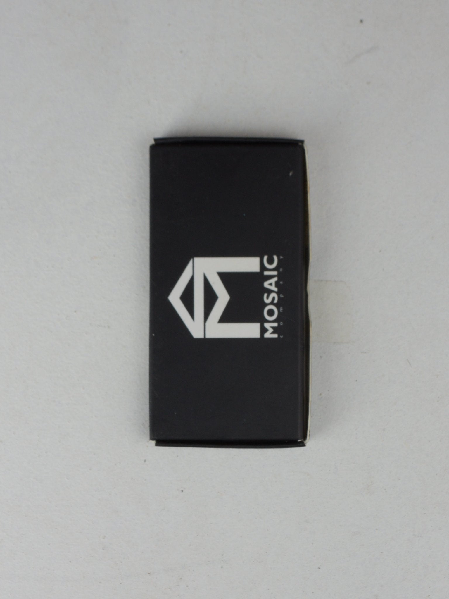 Mosaic x sk8mafia skateboard bearings black black rectangular device