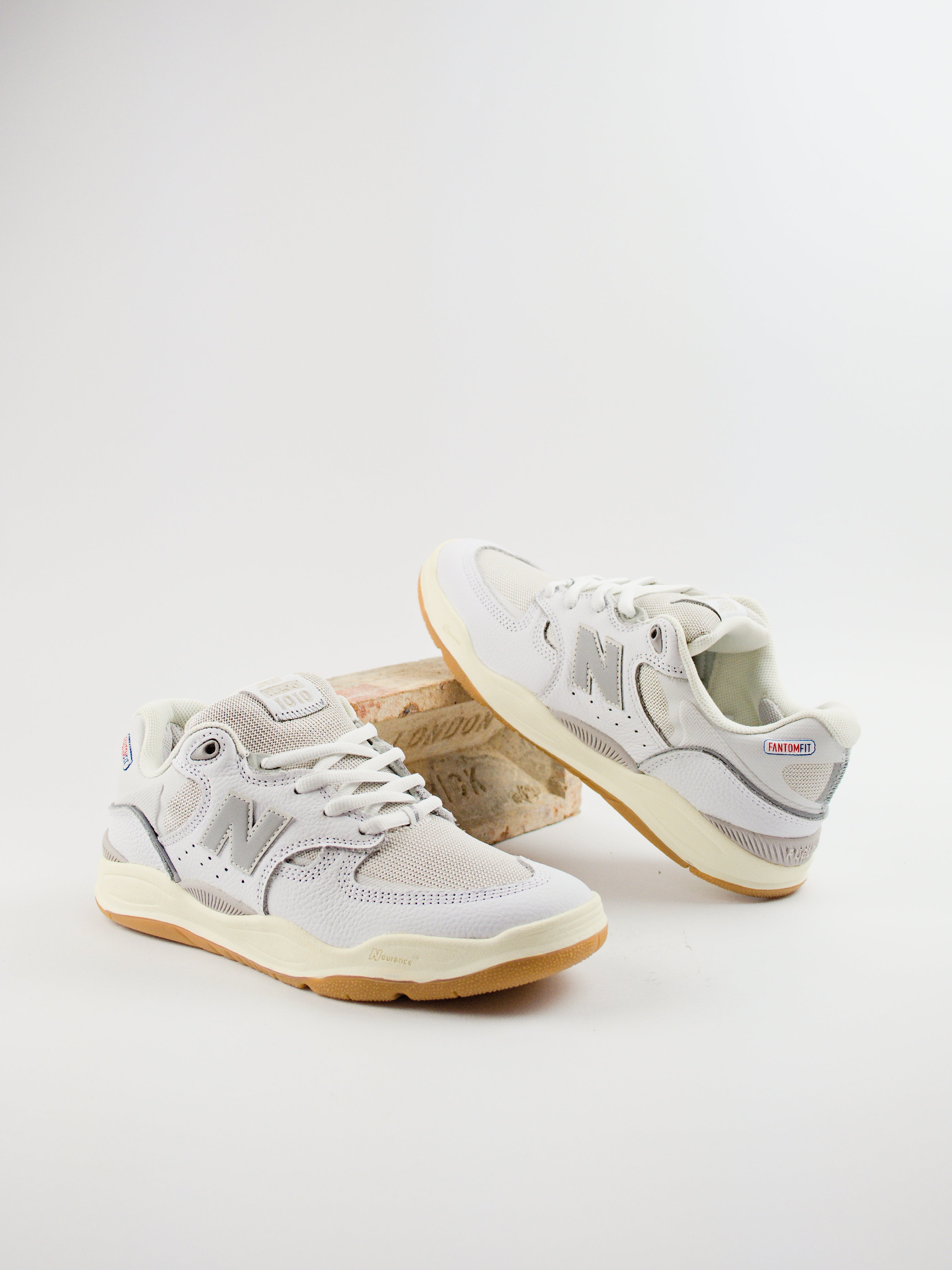 New balance numeric - 1010 tiago lemos - pro skate shoe white / gum