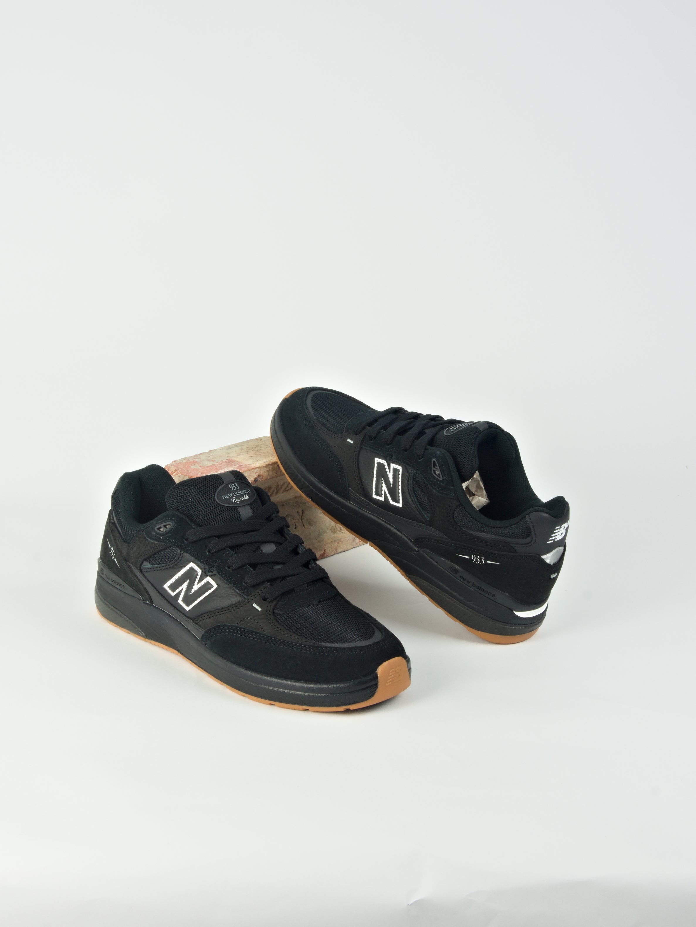 New balance numeric - 933 andrew reynolds - black gum