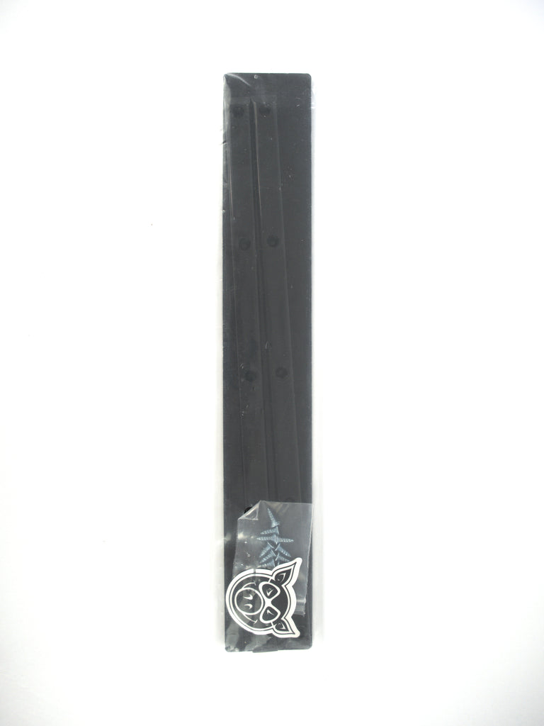 Pig wheels - rails - black deck grind supply company uk