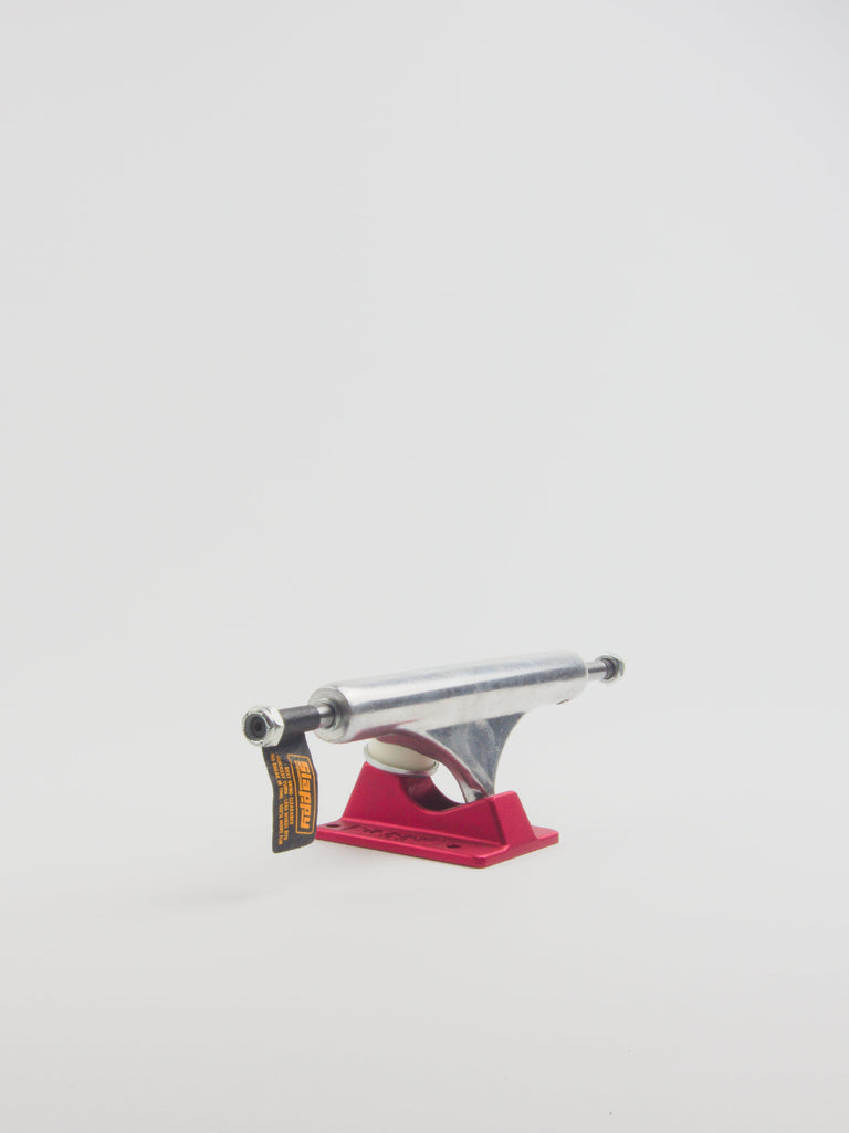 Slappy trucks - lights hollow kingpin - red - 8.00 grind supply company uk