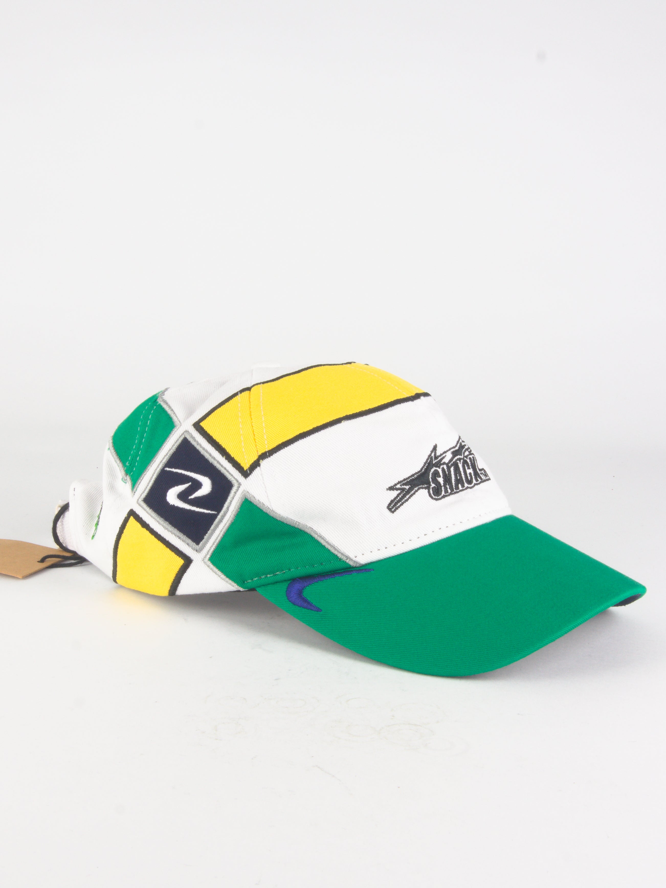 Snack - curcuit strap back dad cap - white